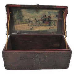 Baúl de viaje antiguo de cuero con escena de carruaje pintada a mano