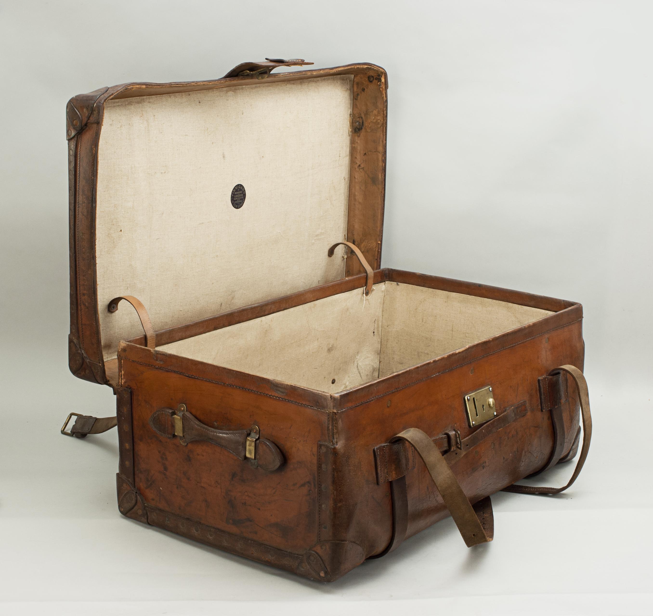 Antique Leather Trunk by Finnigans, Bond Street, London Luggage 4