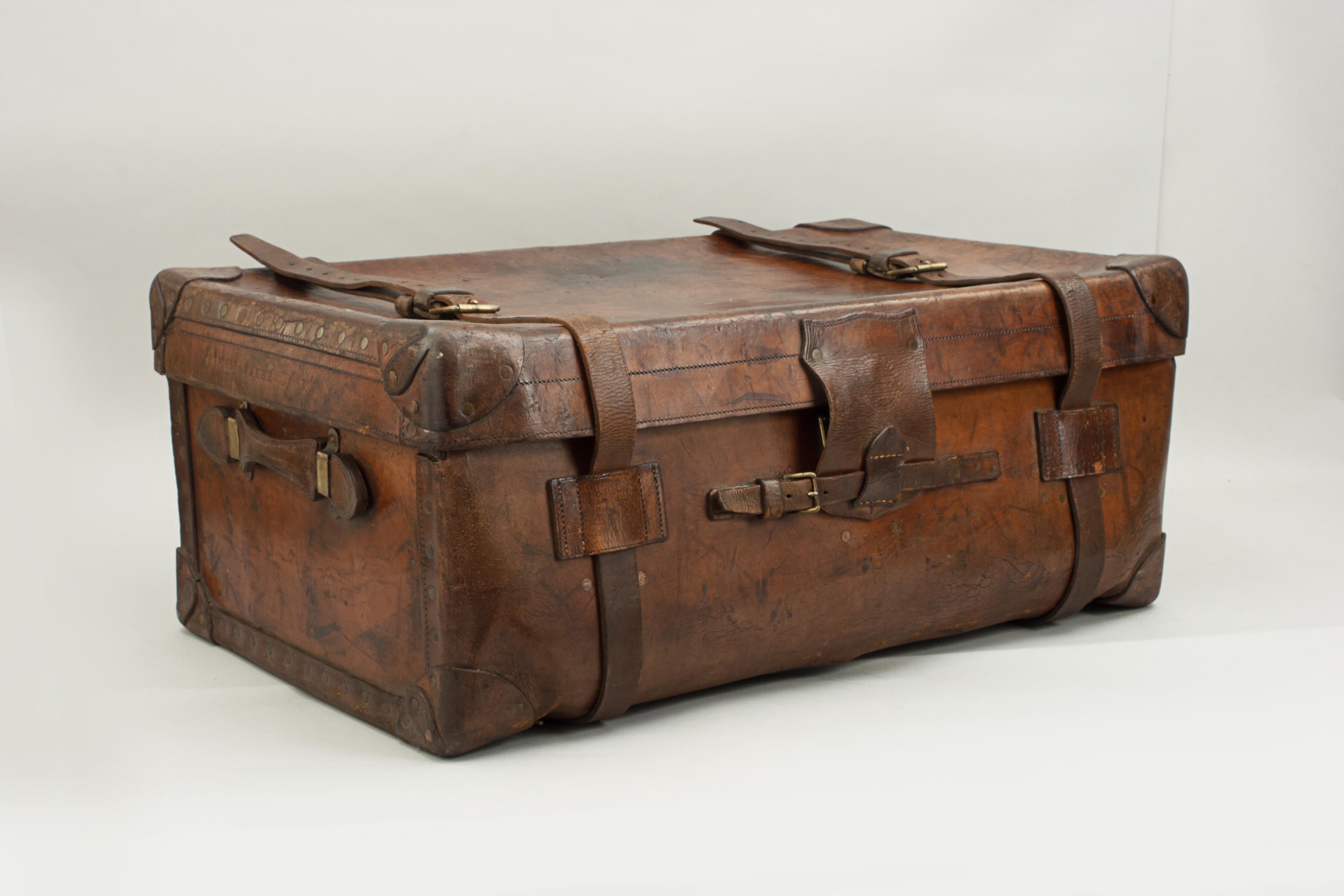 Antique Leather Trunk by Finnigans, Bond Street, London Luggage 8