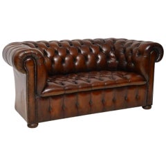 Antique Leather Two-Seat Chesterfield Sofa Antique Leather Two-Seat Chesterfield Sofa