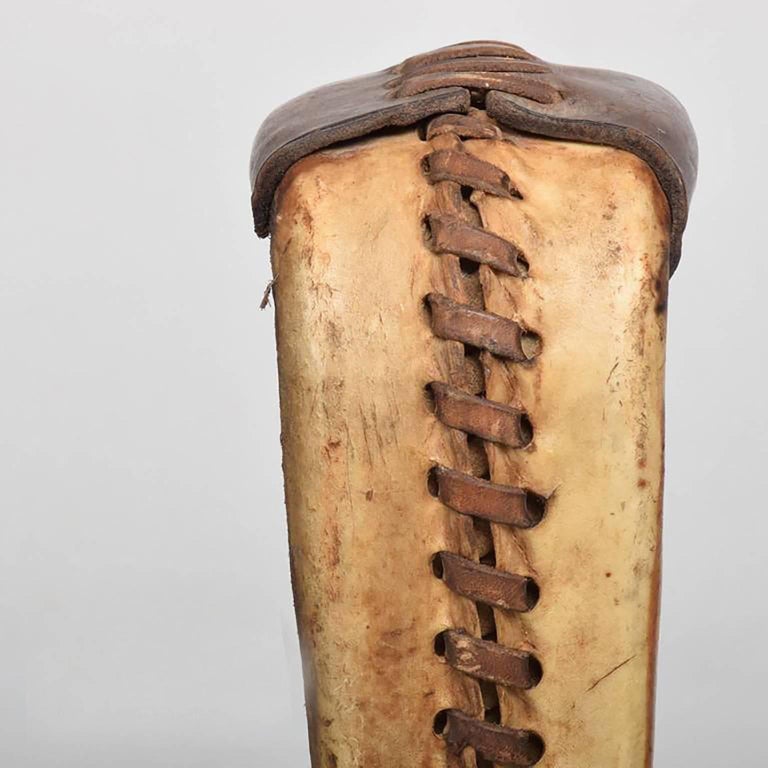 Antique Leather Western Saddle Stirrup For Sale at 1stDibs