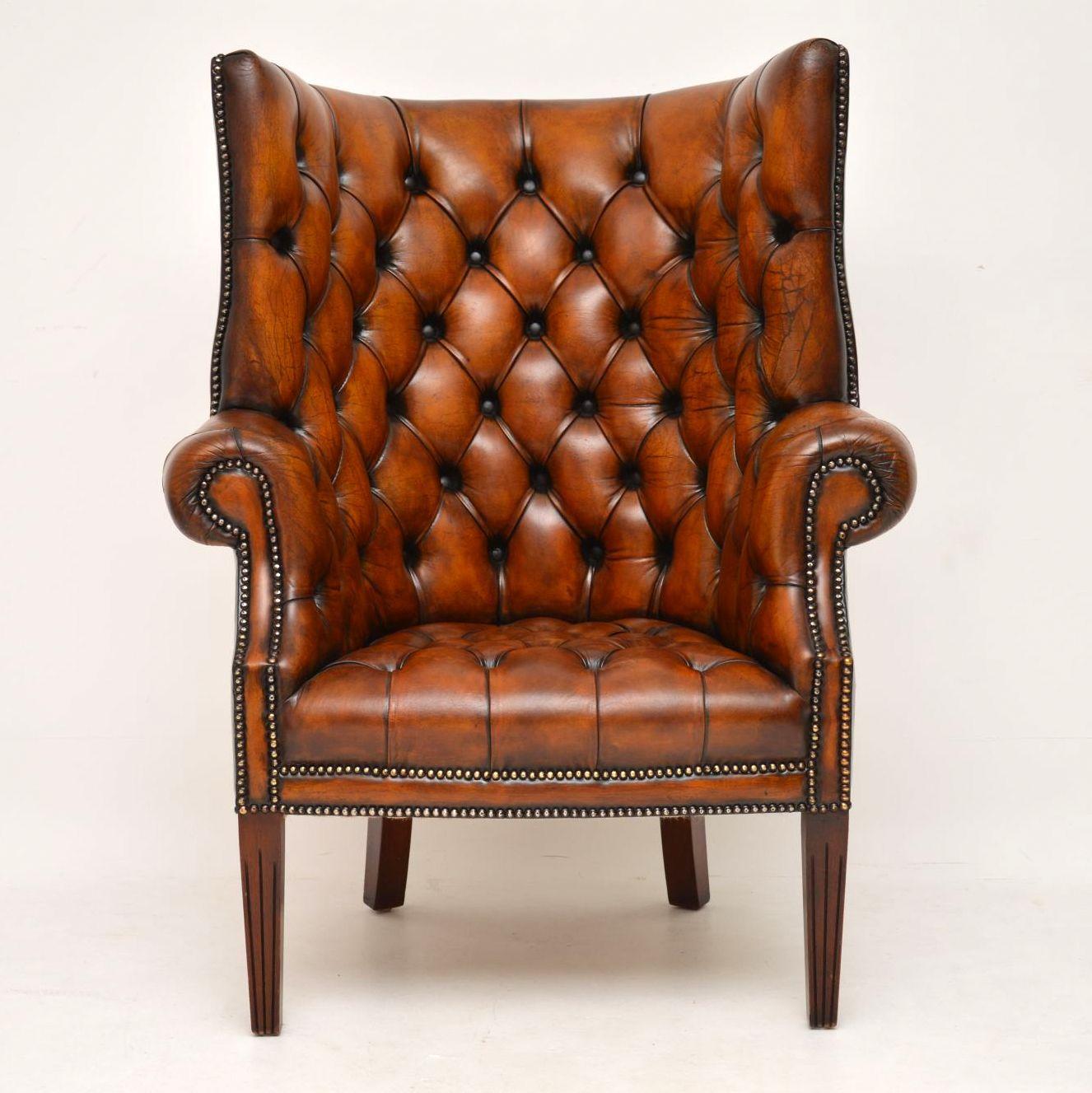 This antique George III style deep buttoned leather armchair is very comfortable & has lots of character. It’s a kind of shortened version of a porters chair & these models are becoming very hard to find. The leather is in good original condition,