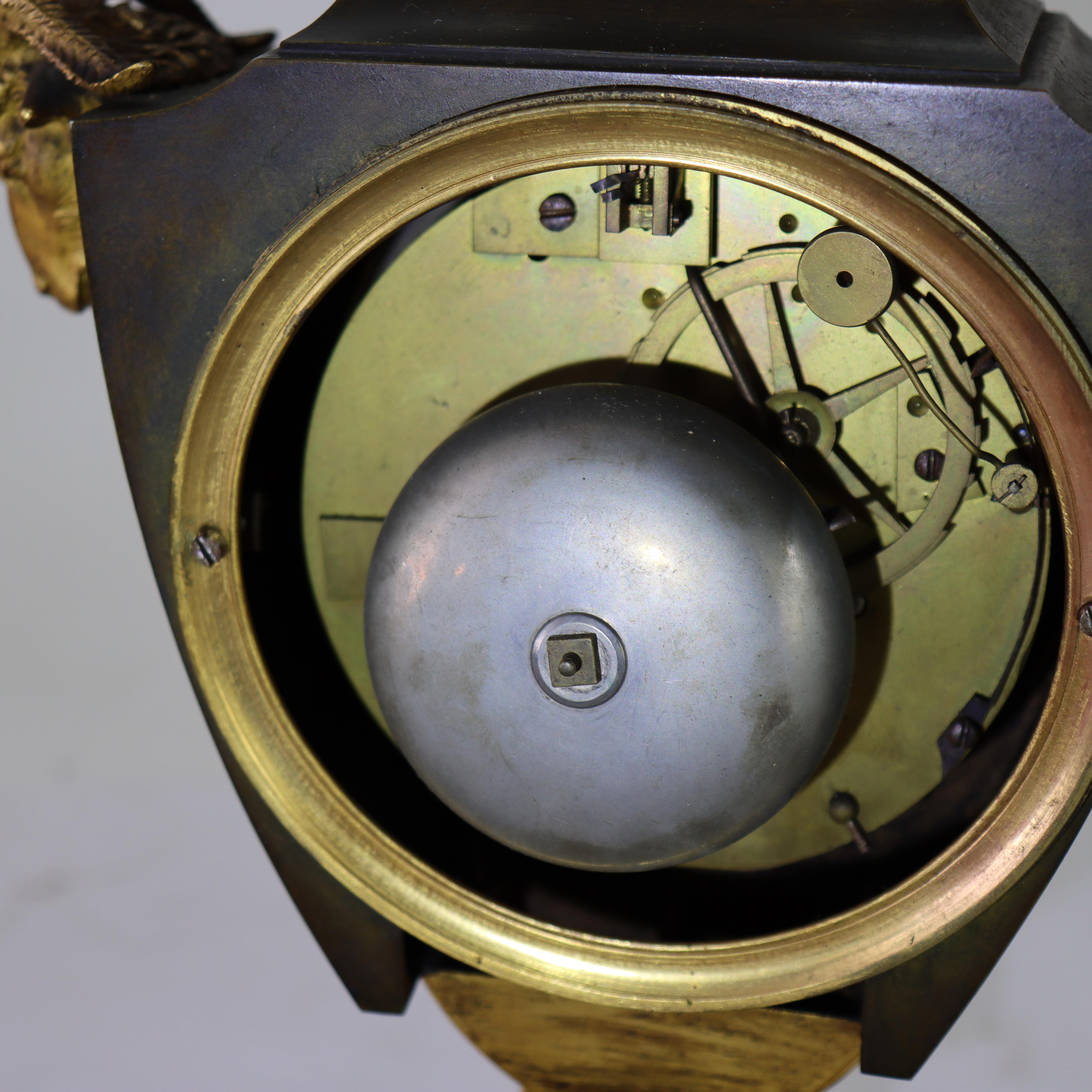 Antique Lefèvre DeBelle French Empire Ebonized & vergoldete Bronze Mantle Clock c1820 im Angebot 4