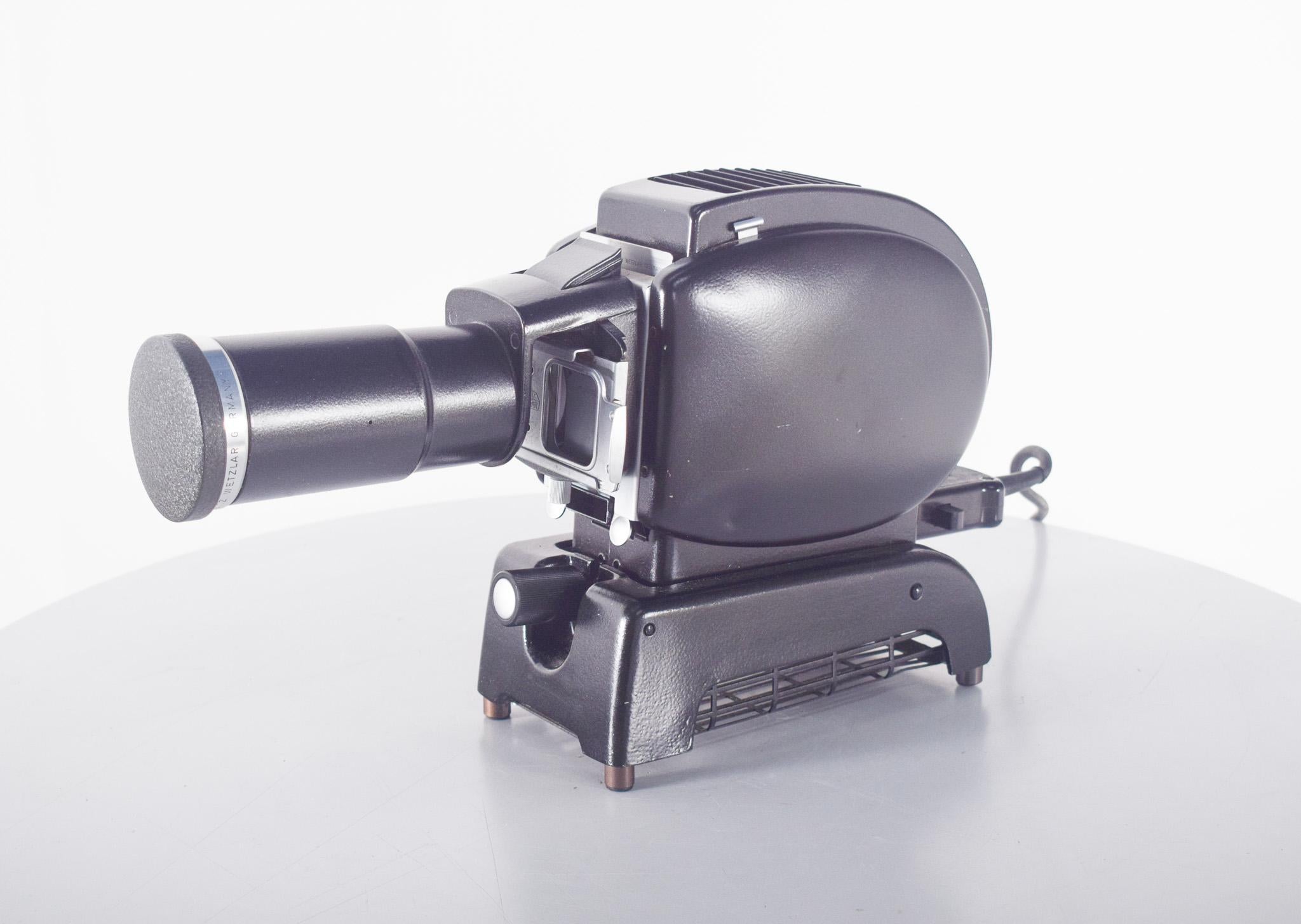 Metal Antique Leitz Wetzlar Slide Projection Machine For Sale