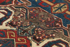Antiker Lenkoran Kazak Läufer Teppich, rote & blaue geometrische Medaillons - Rug & Kilim