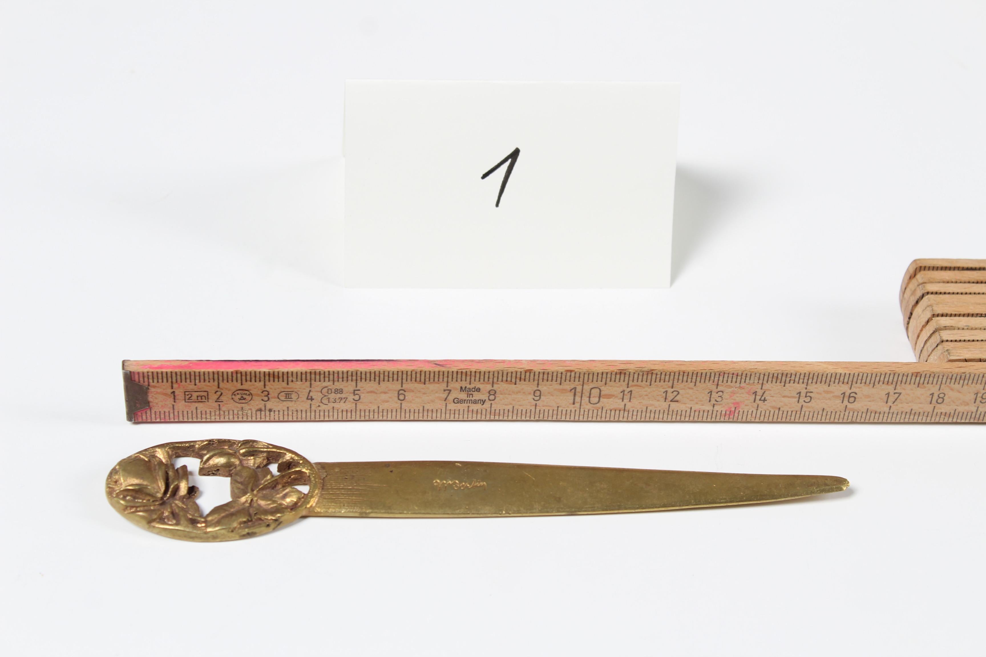 Vintage Letter Opener, 

So beautiful, very nice condition!