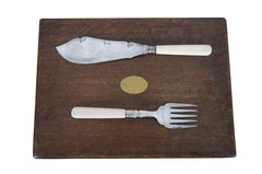 Antico Levesley Brothers Sheffied Inghilterra Piatto d'argento in celluloide Pesce da portata S