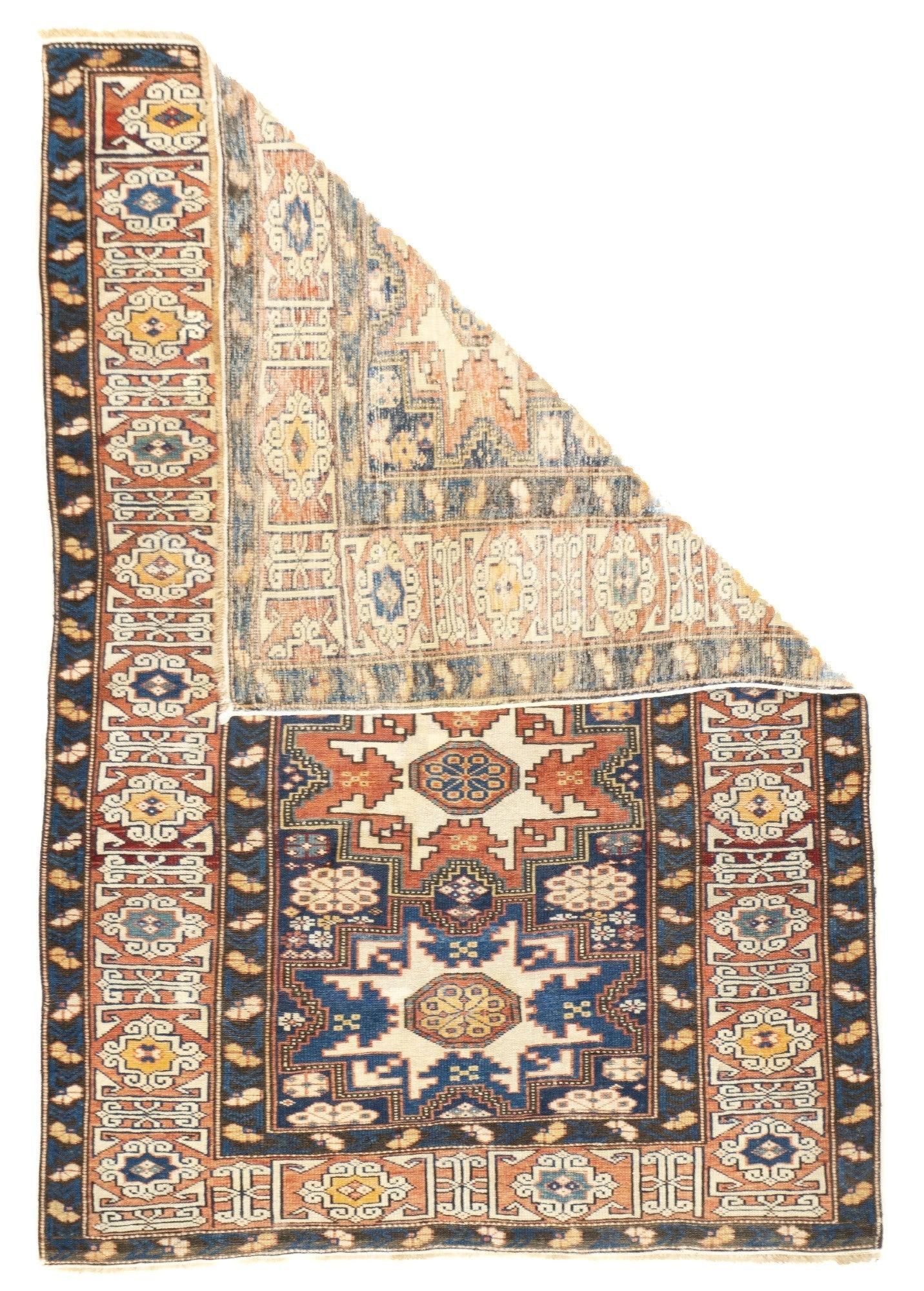 Tapis Lezgi antique 3'7'' x 5'1''. 