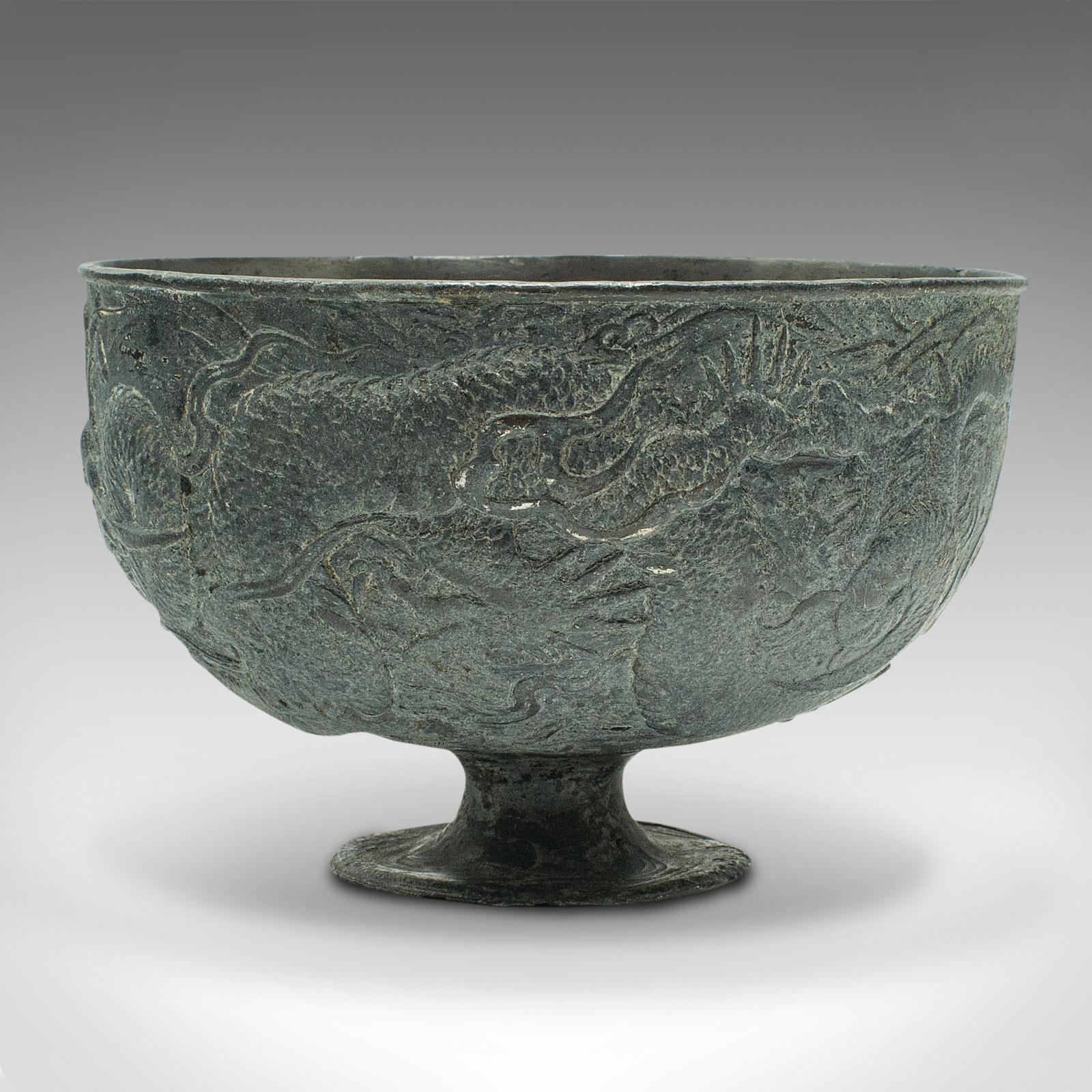 Copa de libación antigua, china, aleación de plomo, cuenco decorativo, victoriana, c.1880 siglo XIX en venta