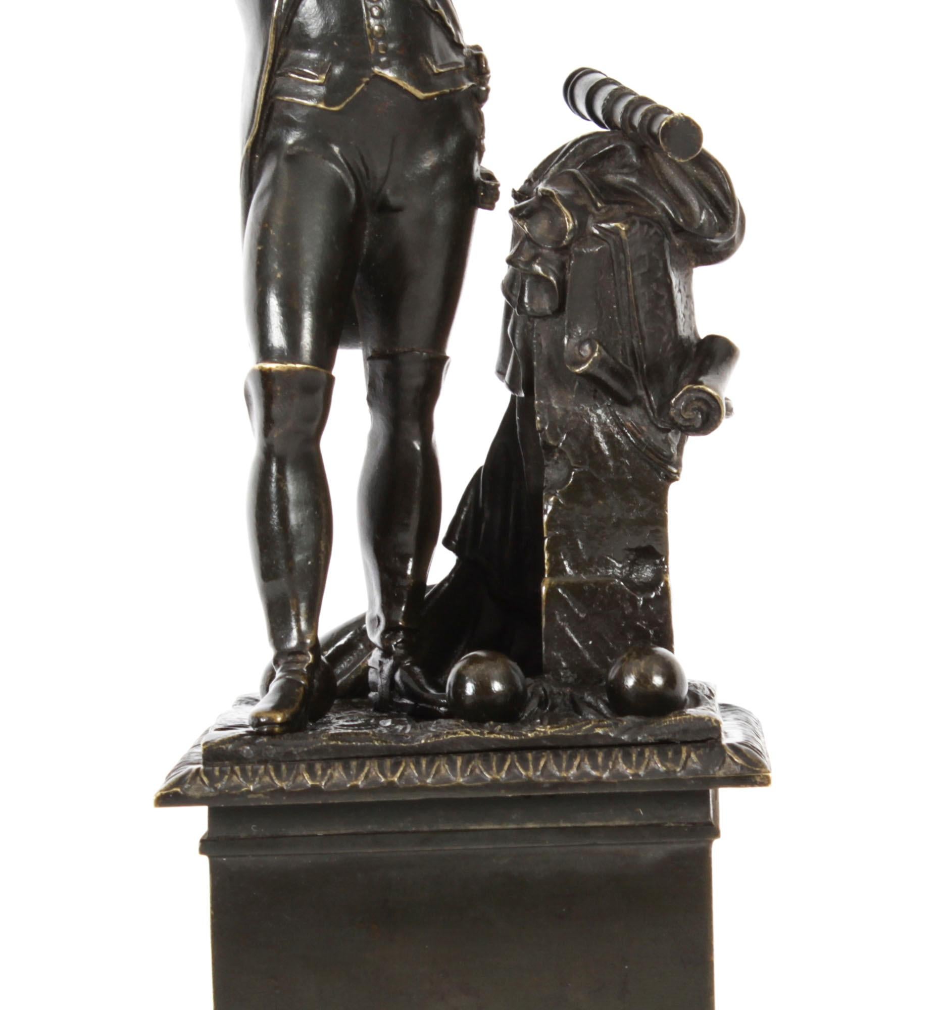 Bronze ancien de bibliothèque représentant Napoléon Bonaparte 19ème siècle en vente 4