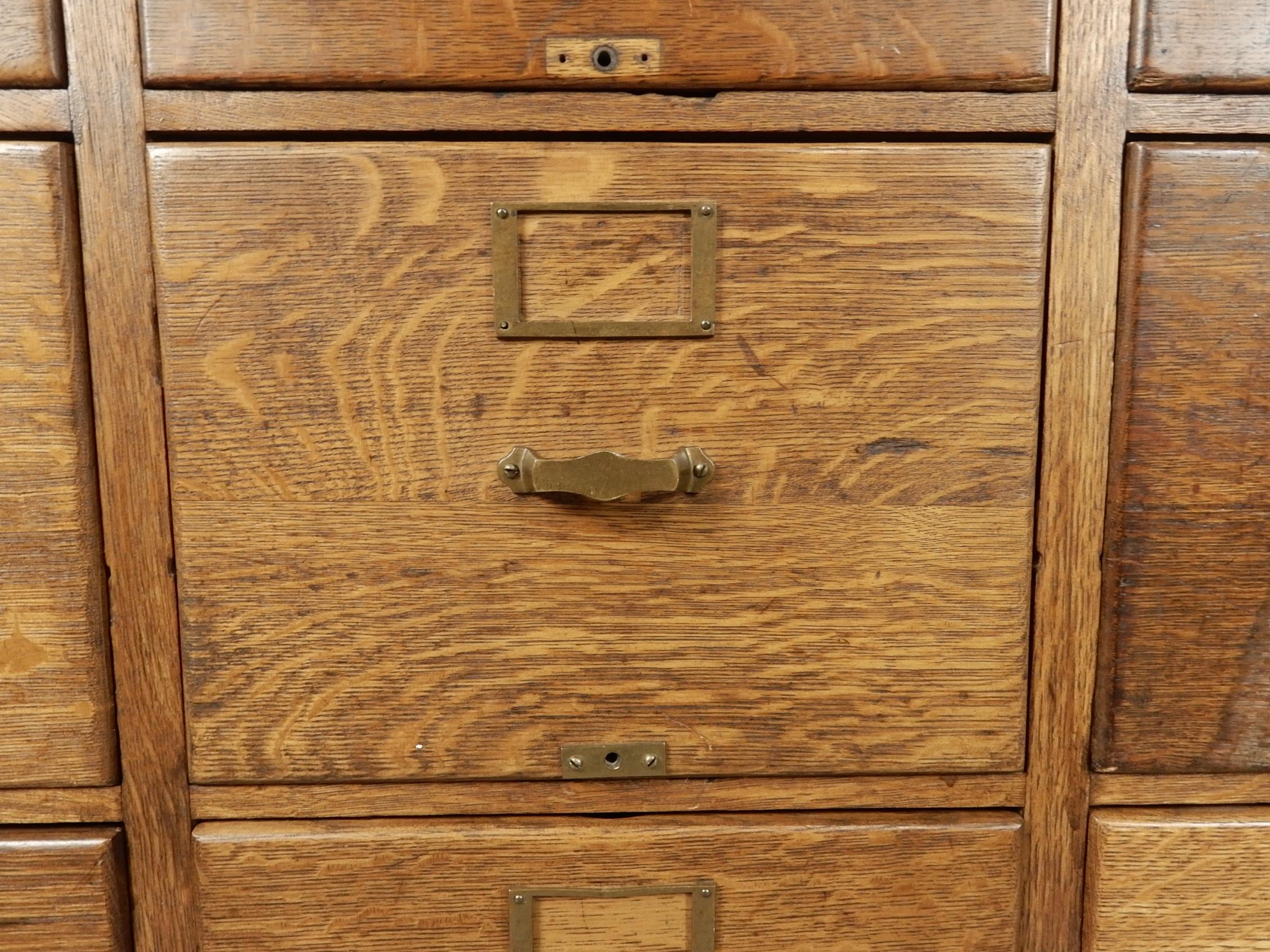 Antique Library Bureau SoleMakers Tiger Oak 16 Drawer File Cabinet, 1920's 4