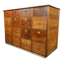 Used Library Bureau SoleMakers Tiger Oak 16 Drawer File Cabinet, 1920's