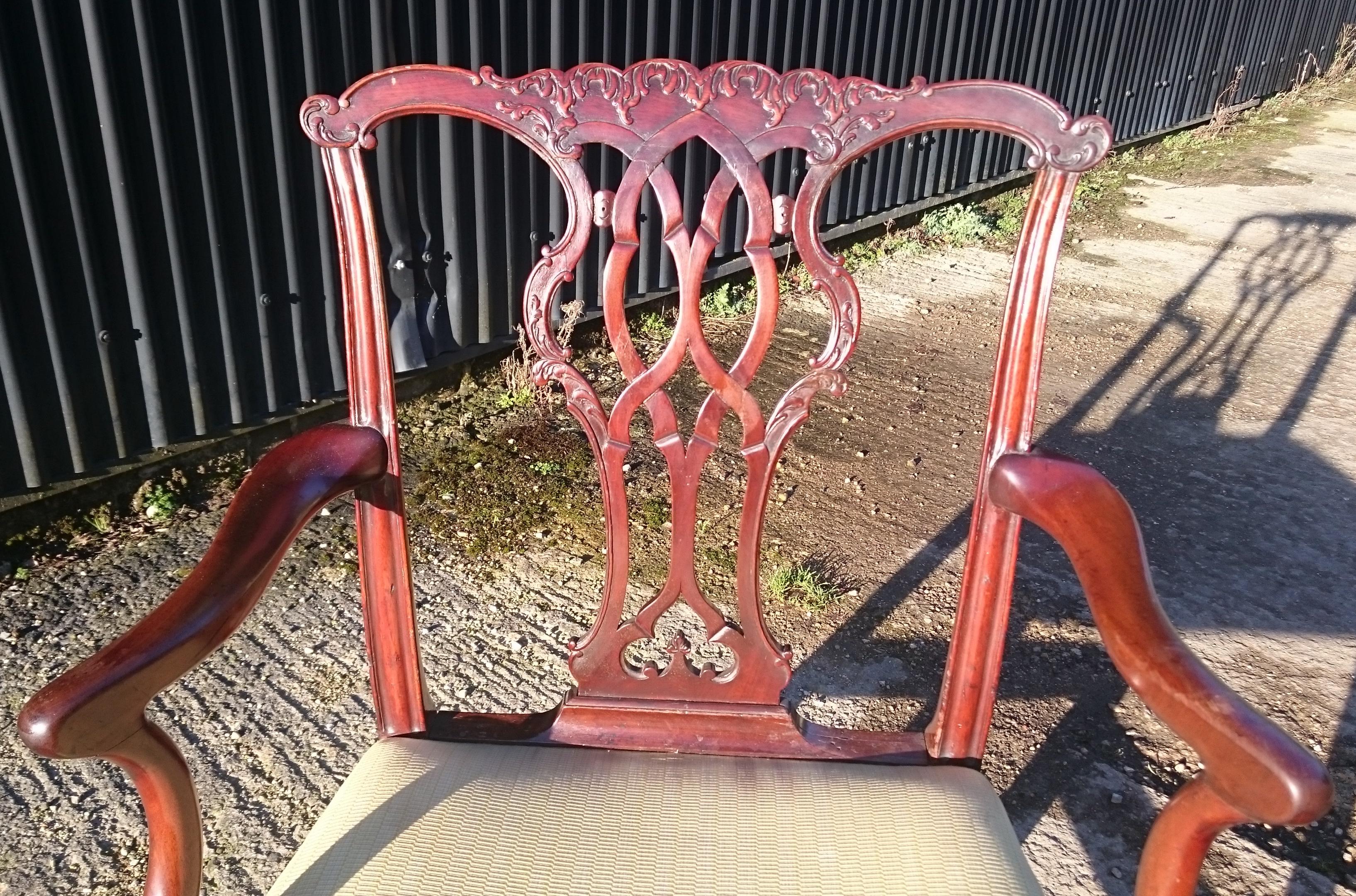 Antique Library / Desk Chair In Good Condition For Sale In Gloucestershire, GB