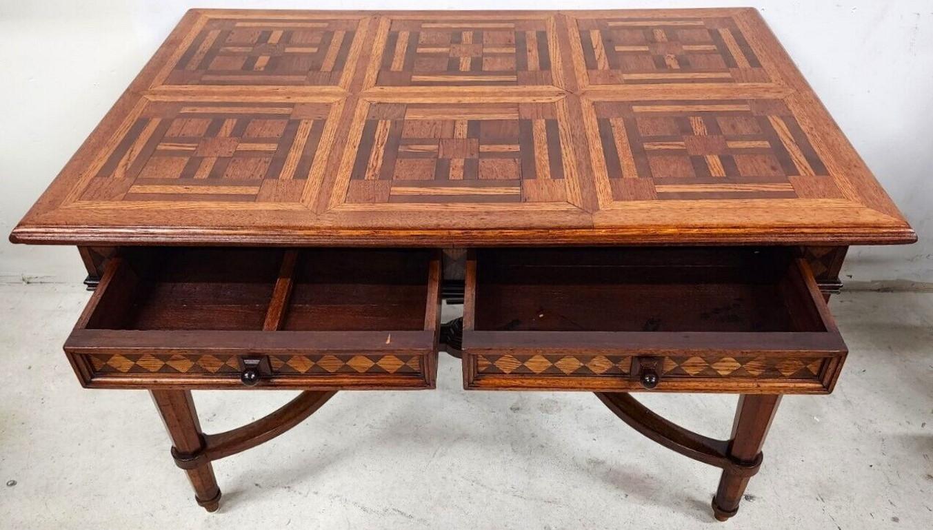 Antiquity Library Dining Table English 4 Drawer w Glass Top en vente 3