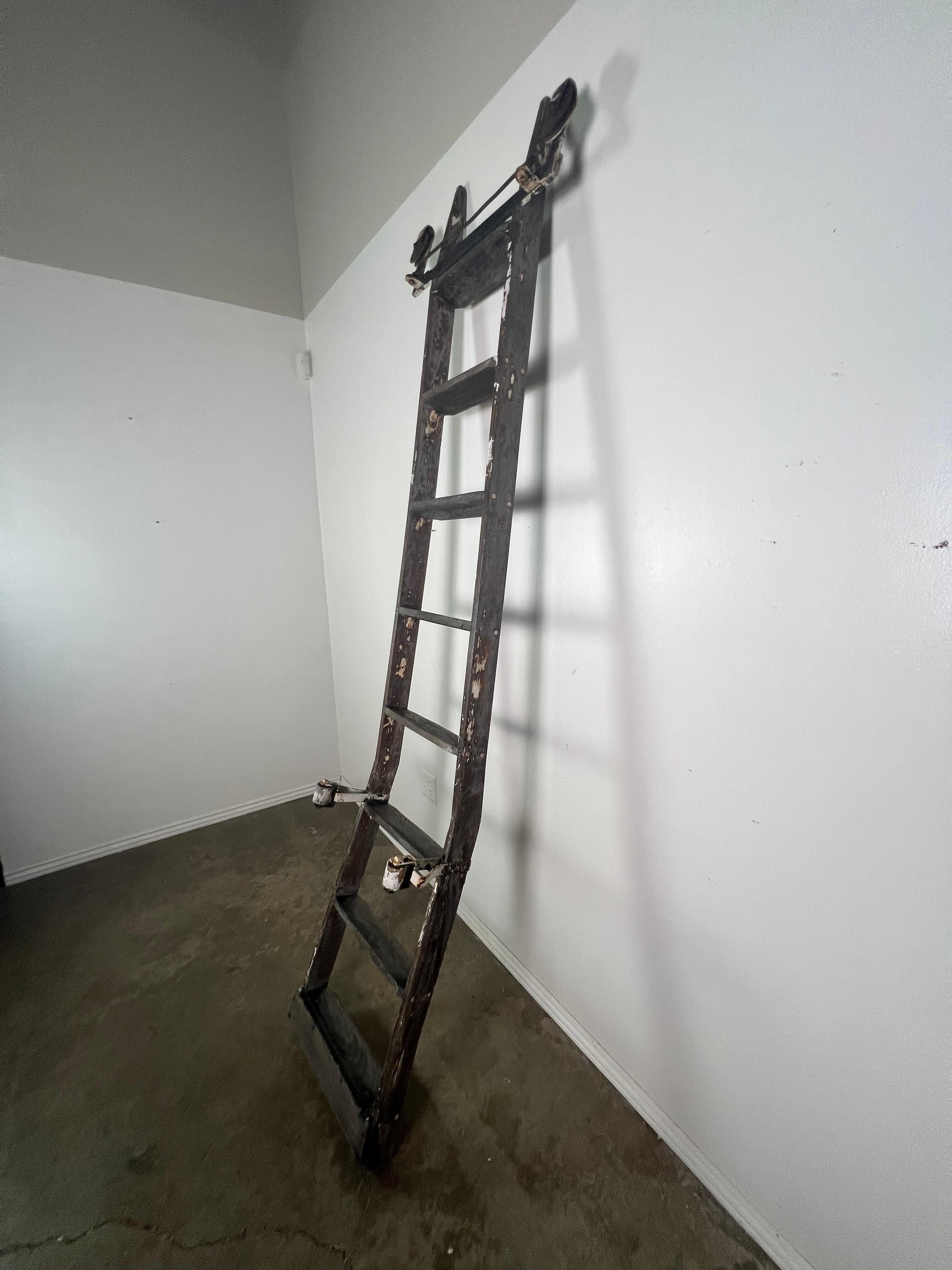 Antique Library Ladder with Great Patina For Sale 7