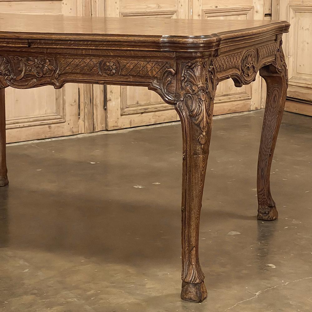 Antique Liegoise Louis XIV Draw Leaf Dining Table For Sale 3