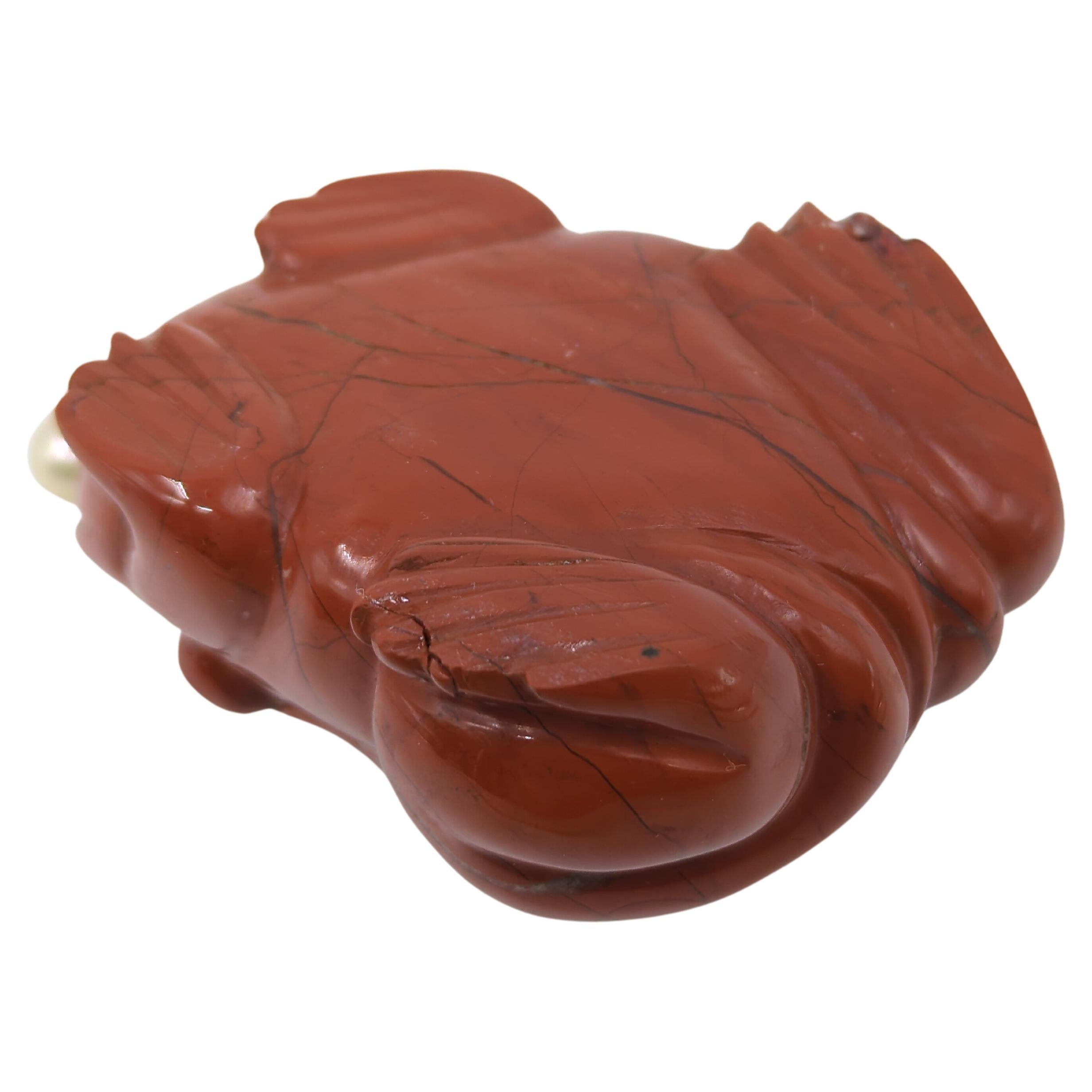 Antique Life-like Chinese Red Jasper Carved Frog Snuff Bottle Qing ROC c.1900/30 For Sale 2