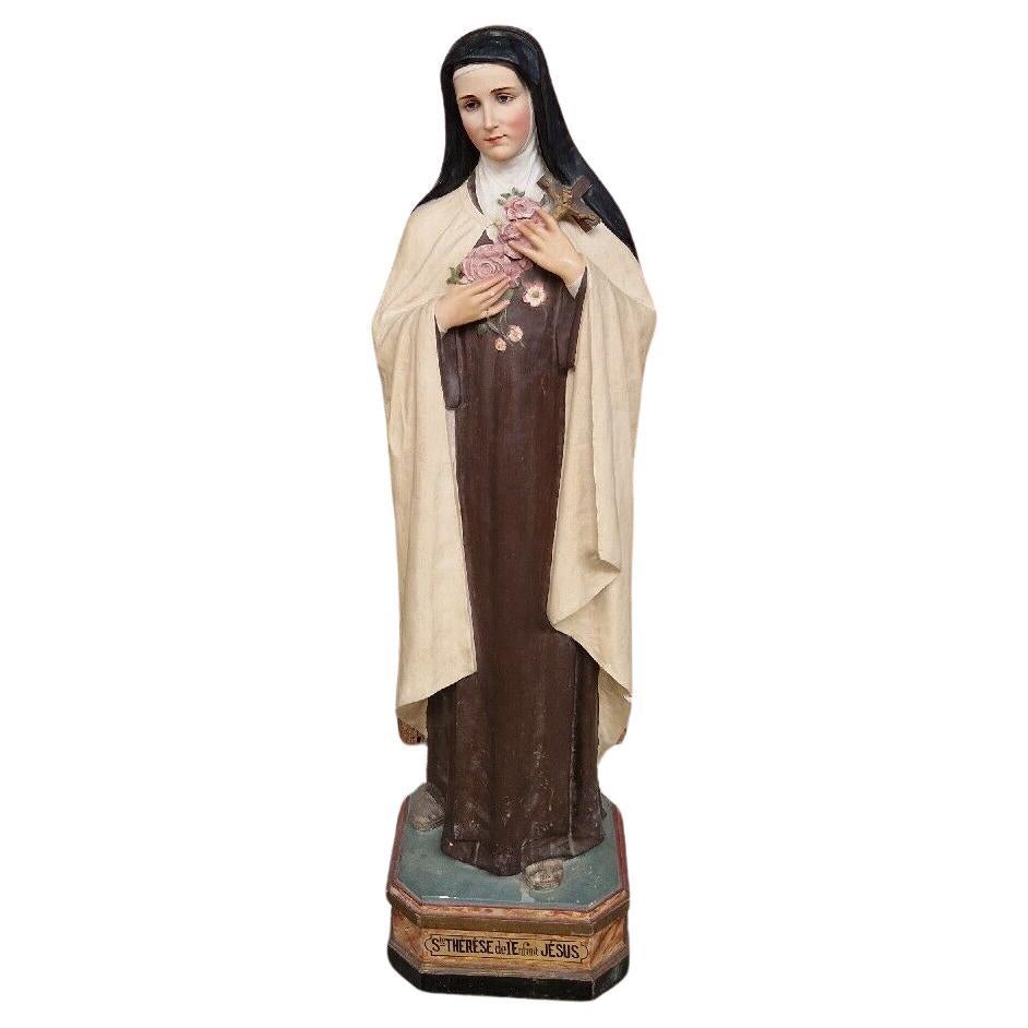 Antike lebensgroße religiöse Skulptur Heilige Thérèse von Lisieux  im Angebot