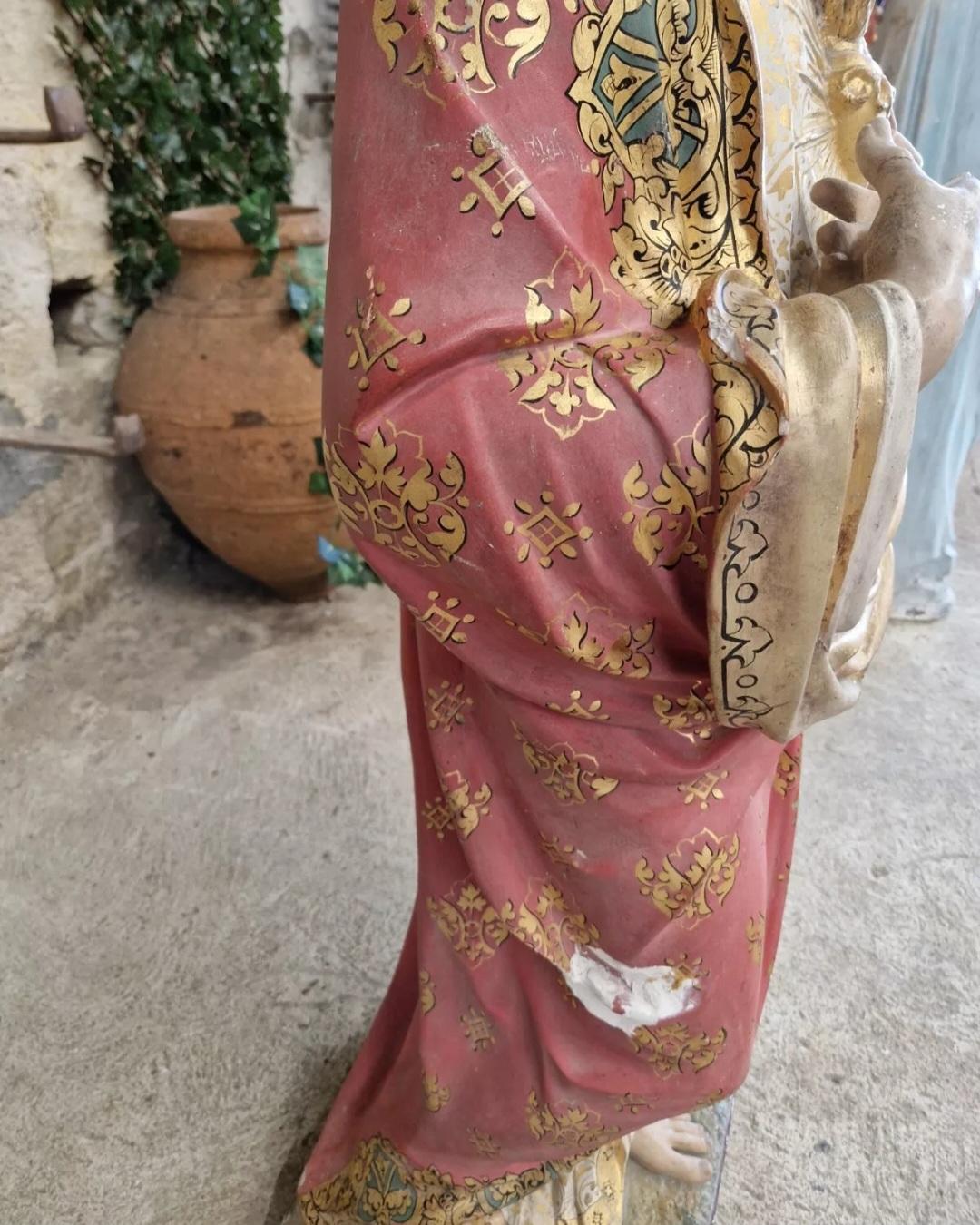 Estatua religiosa antigua de Jesús de tamaño natural Lacado en venta