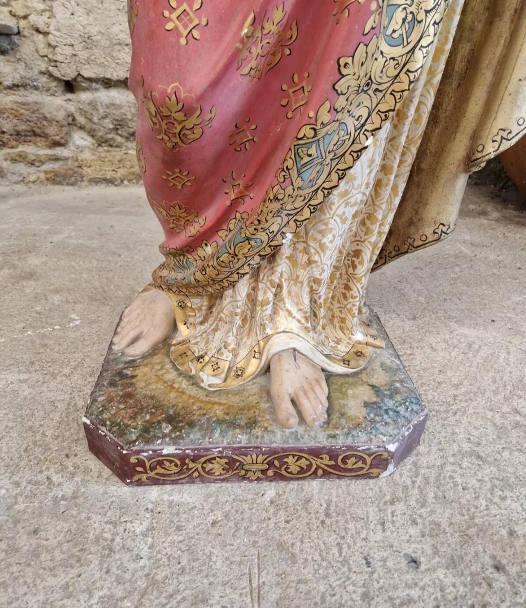 Estatua religiosa antigua de Jesús de tamaño natural en venta 1