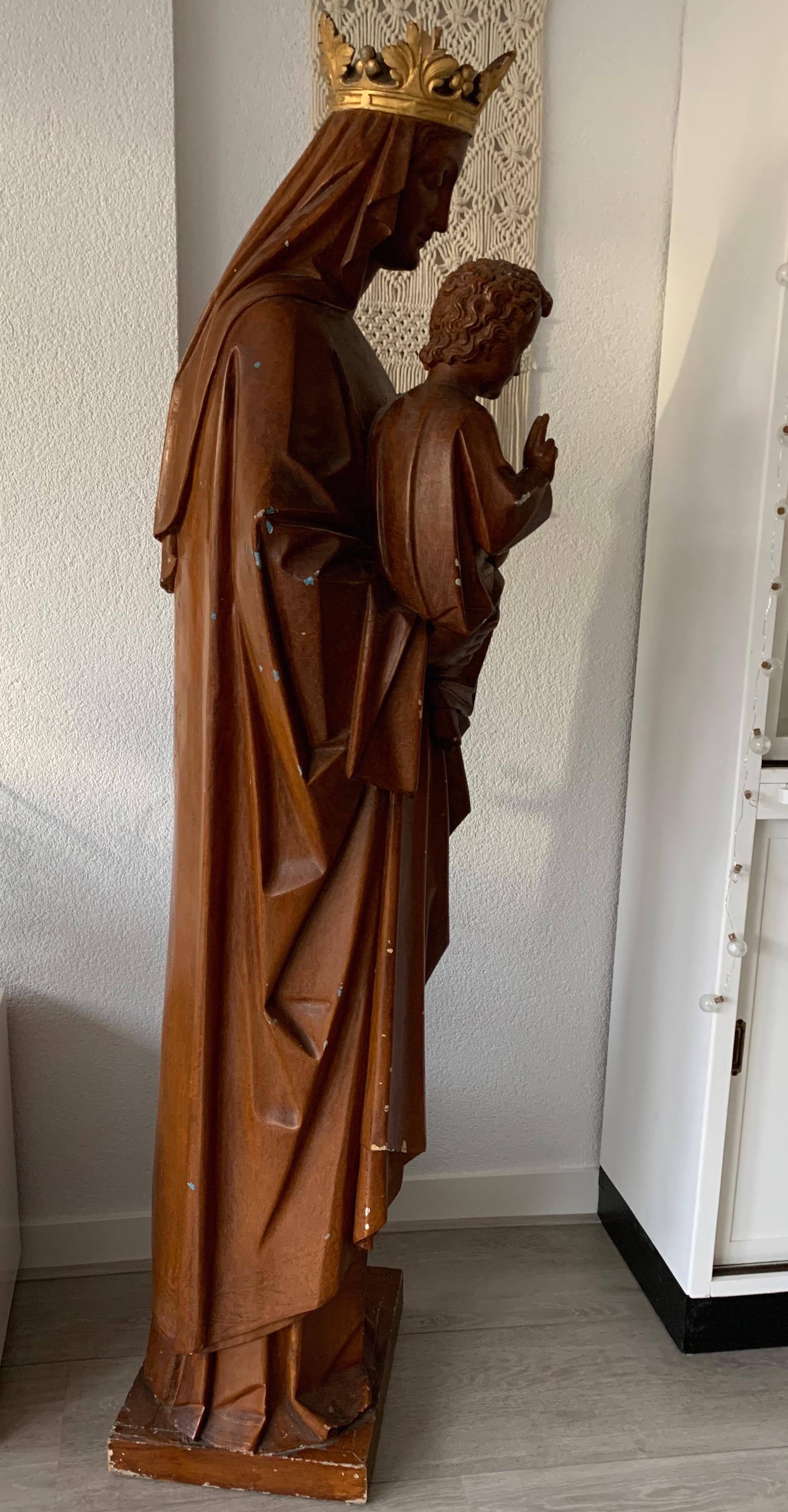 Antique Lifesize Crowned Mother Mary and Child Jesus Gothic Revival Sculpture For Sale 5