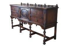 Antiquités Meubles à vie. Jacobean Gothic Spanish Walnut Buffet Sideboard Console