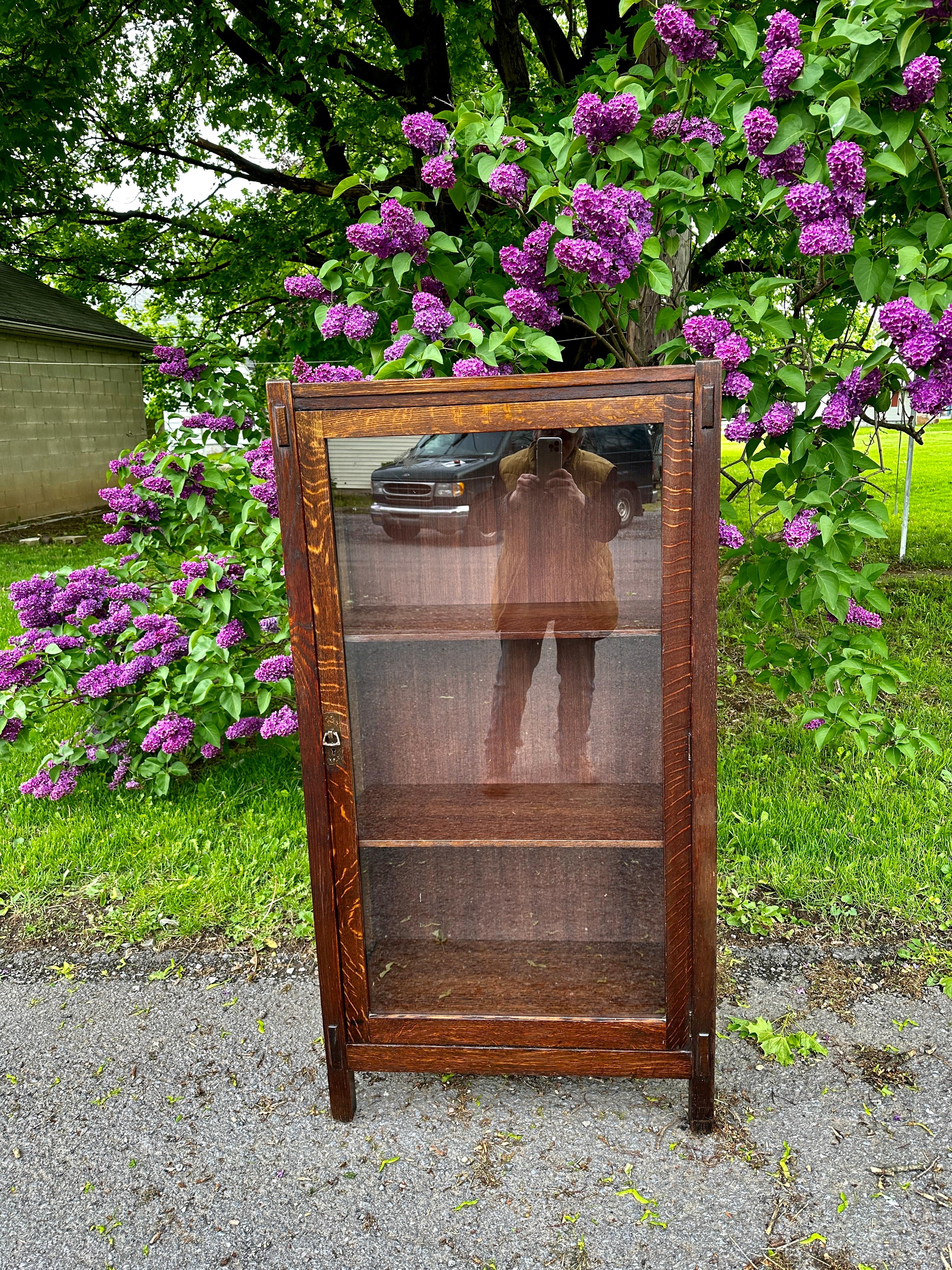 Antique    LIFETIME     One-Door A&C Bookcase -  Stickley era  W7423  30%  SALE For Sale 4