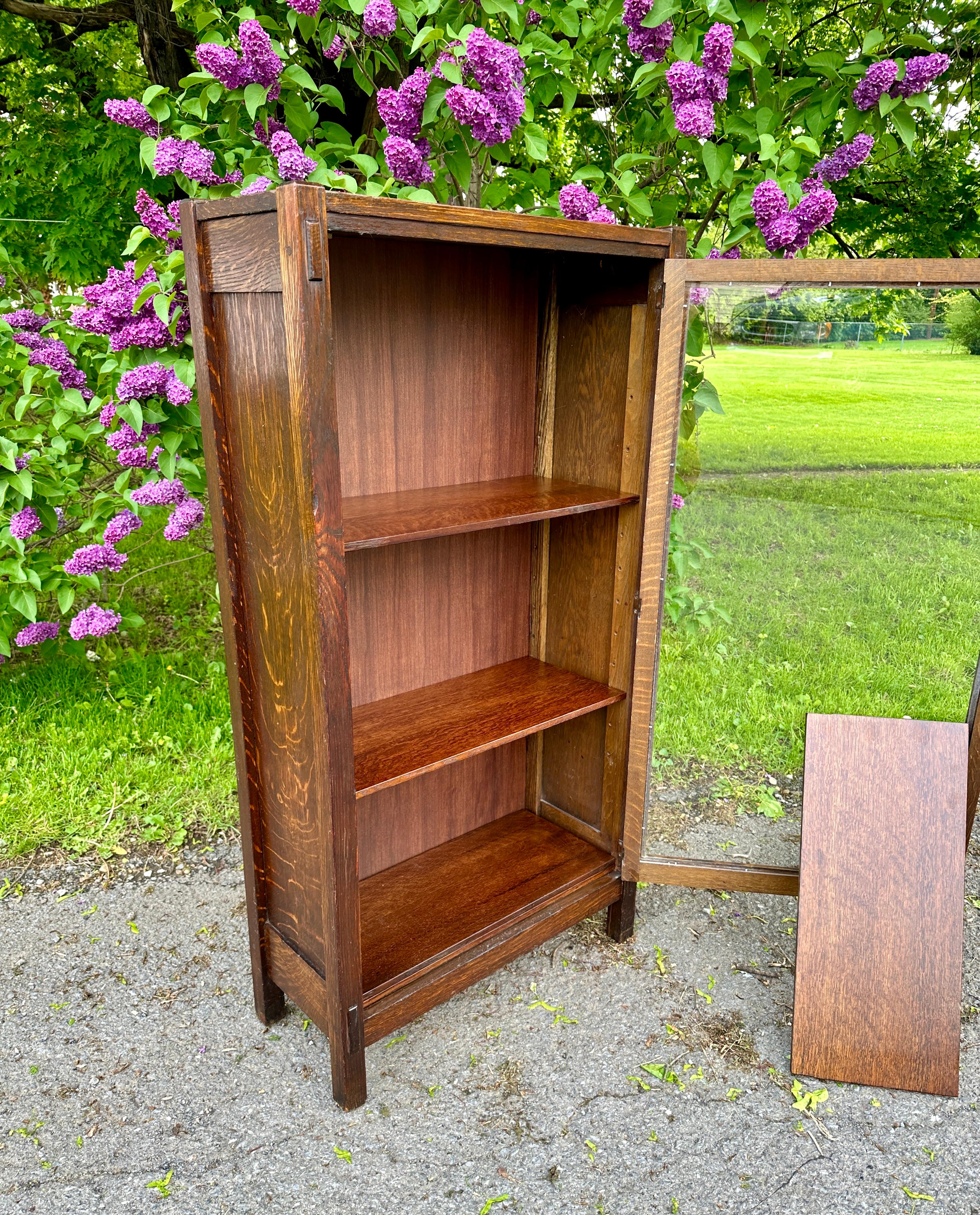 This is an antique One-Door Arts & Crafts Bookcase made by 