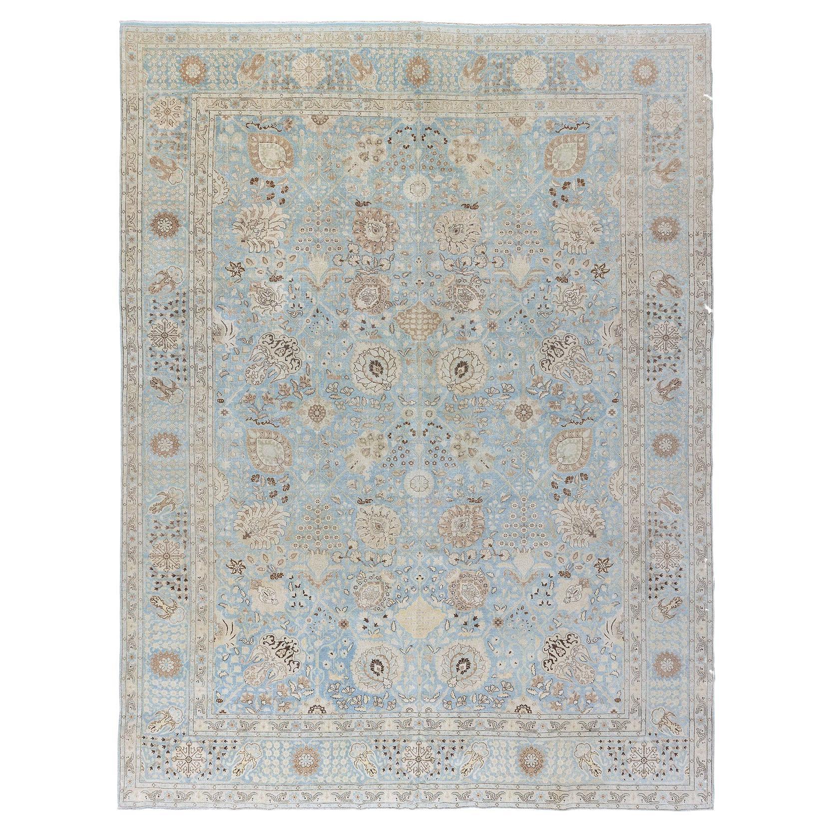 Ancien tapis persan ancien bleu clair de Tabriz