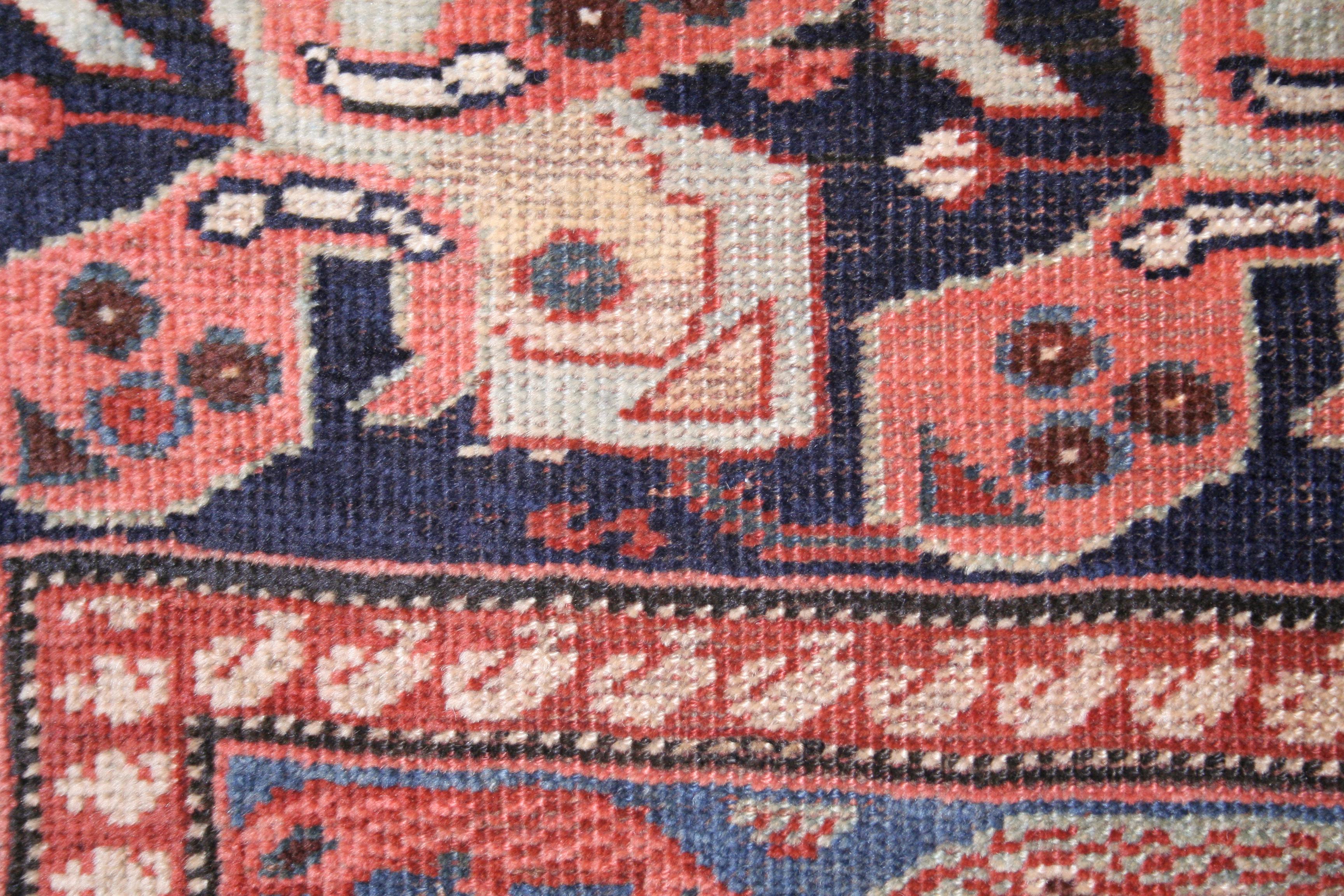 Fin du XIXe siècle Antique tapis Khamseh bleu clair à motif Paisley en vente