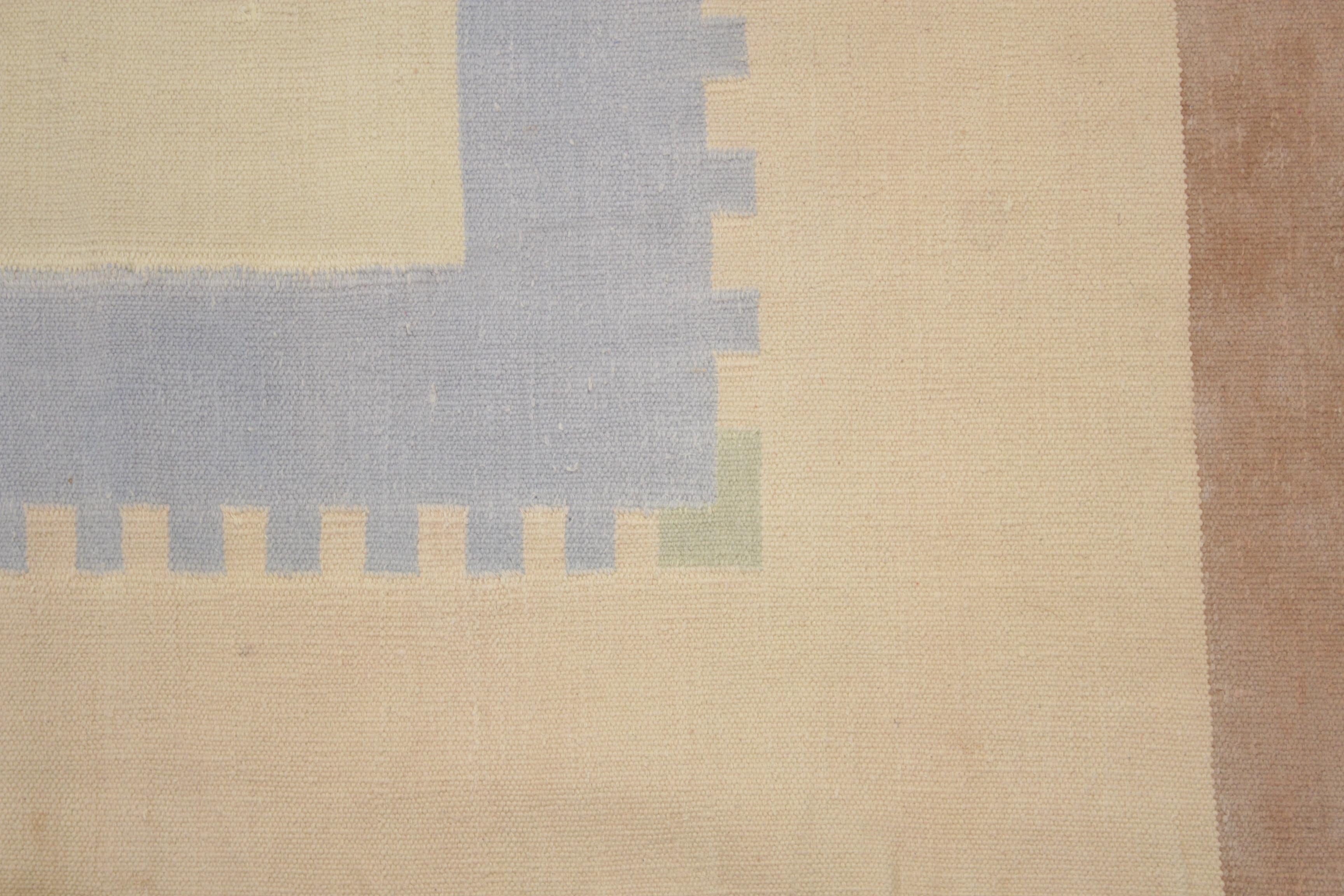 The weaving of flat-woven cotton carpets known as dhurries is cited in Mughal chronicles of the 15th century. Probably one of the earliest forms of floor covering, dhurries were woven in various formats according to their function, which range from