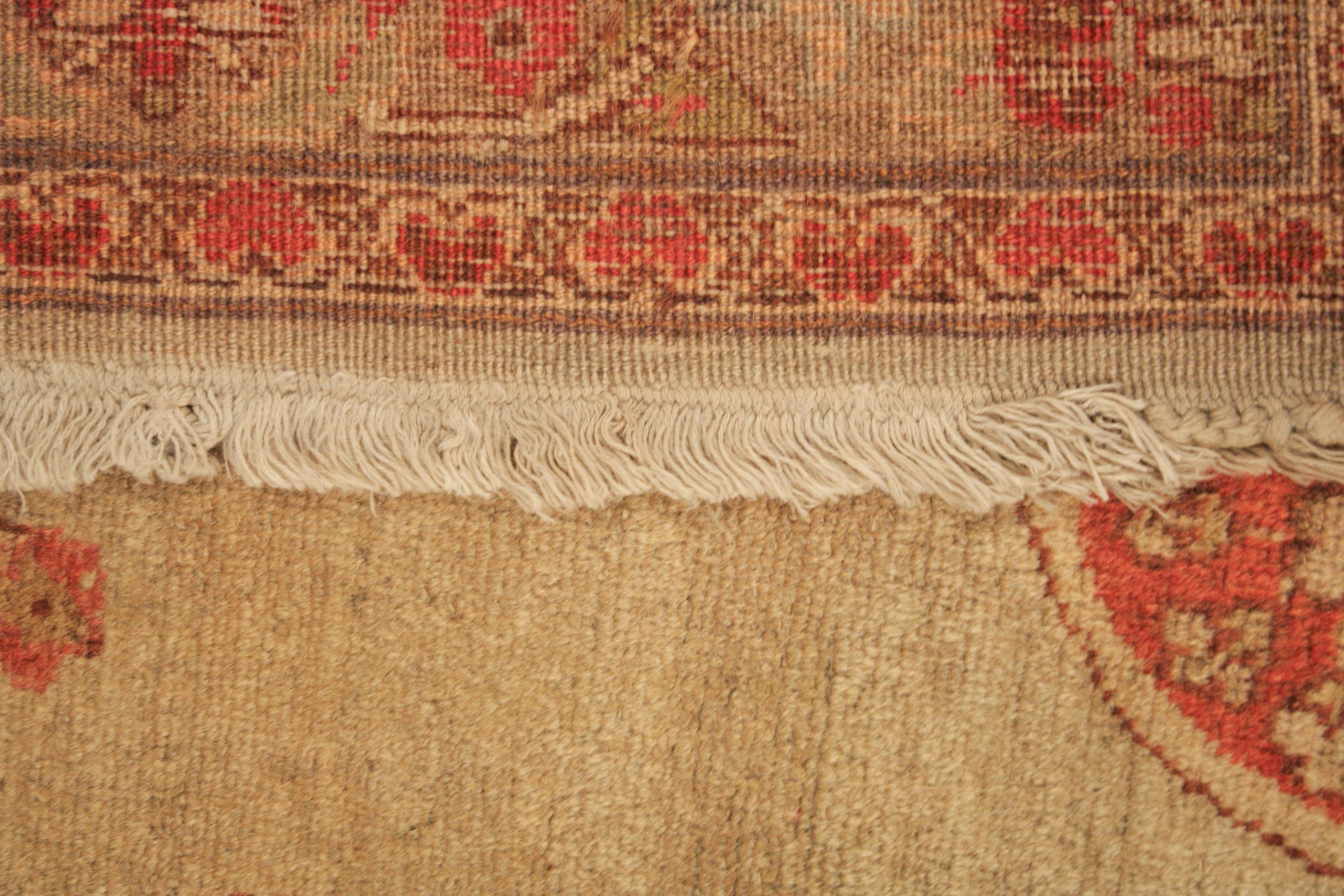 Laine Antique tapis Tabriz céladon clair avec médaillon et pendentifs en vente