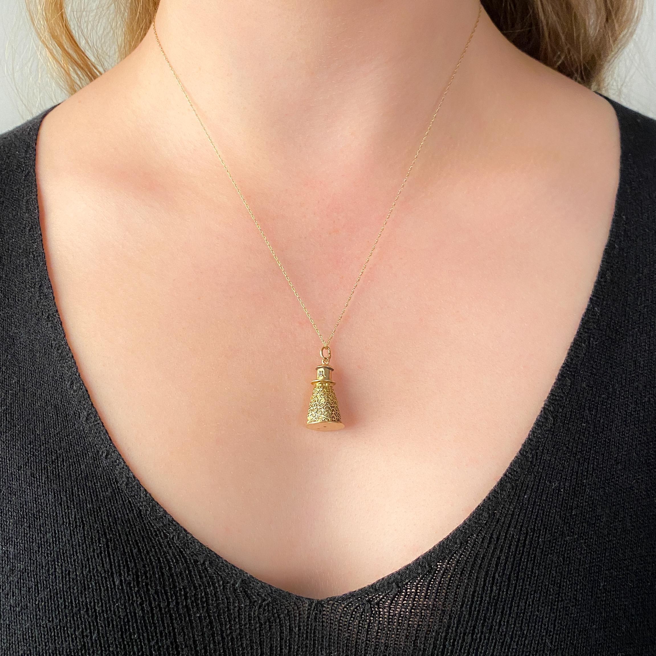 Antique Lighthouse Charm of 14k Gold in vendita 1