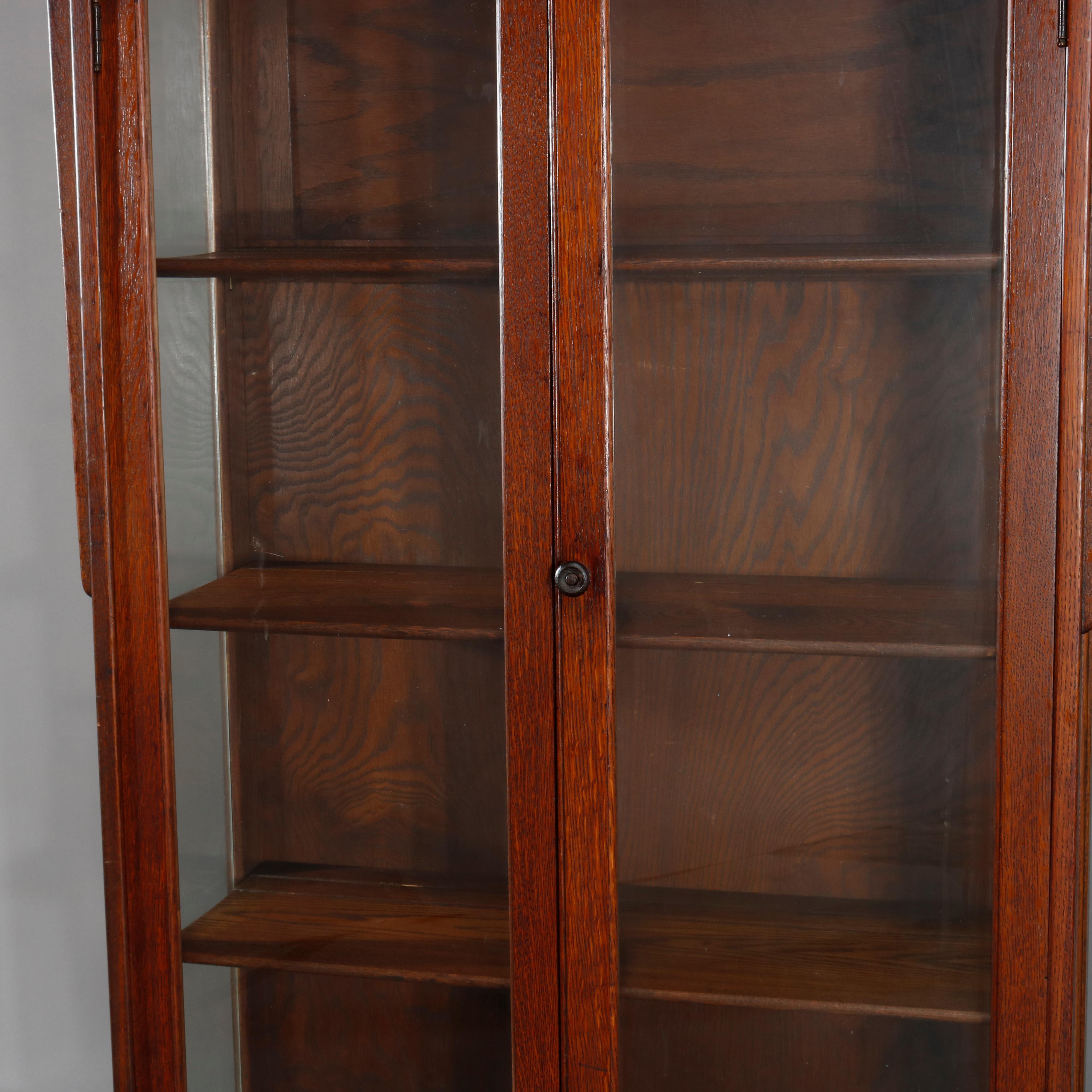 Antique Limbert Arts & Crafts Mission Oak 2-Door China Cabinet, circa 1910 In Good Condition In Big Flats, NY