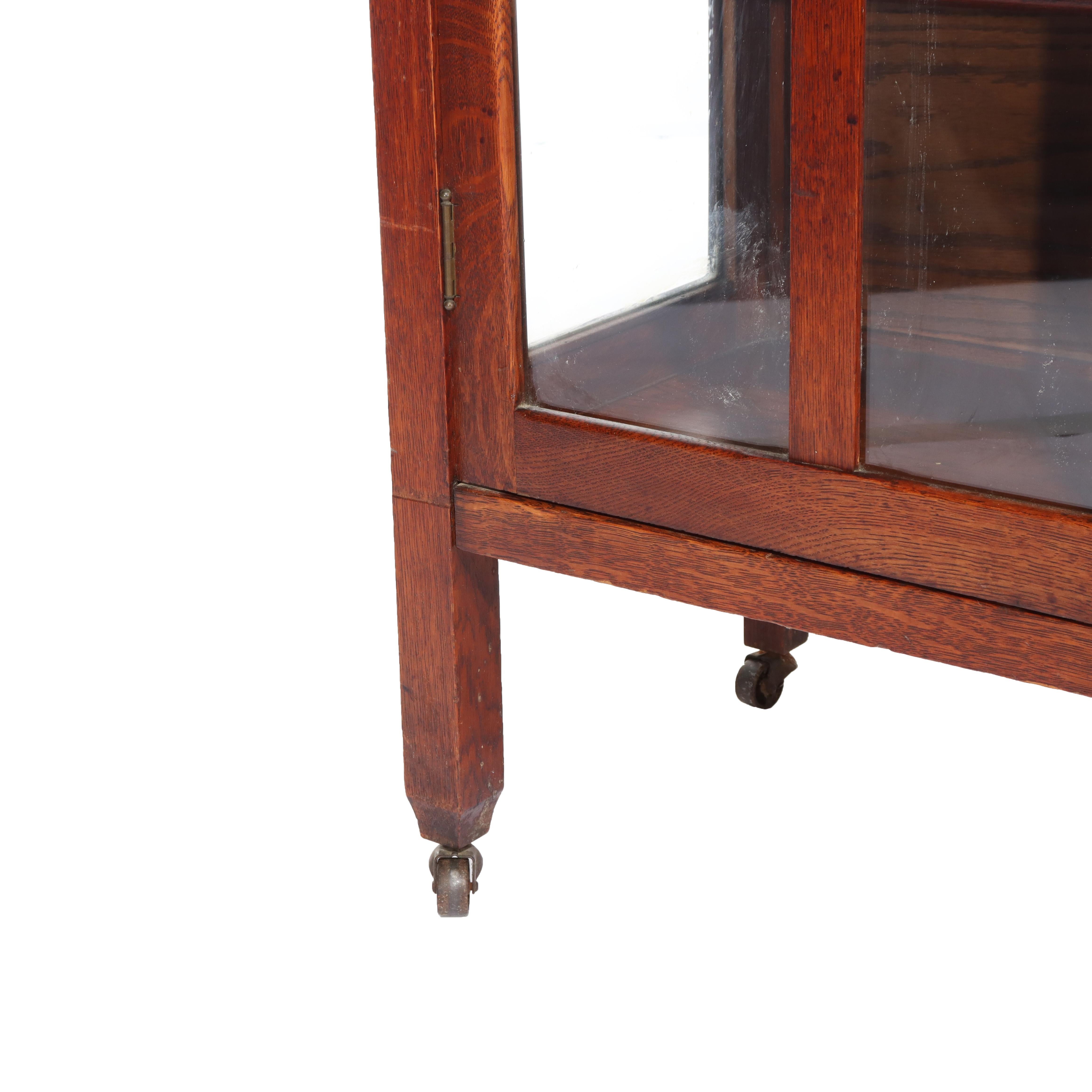 Antike Limbert School Arts & Crafts Eiche 2-türige China Cabinet c1920 im Angebot 3