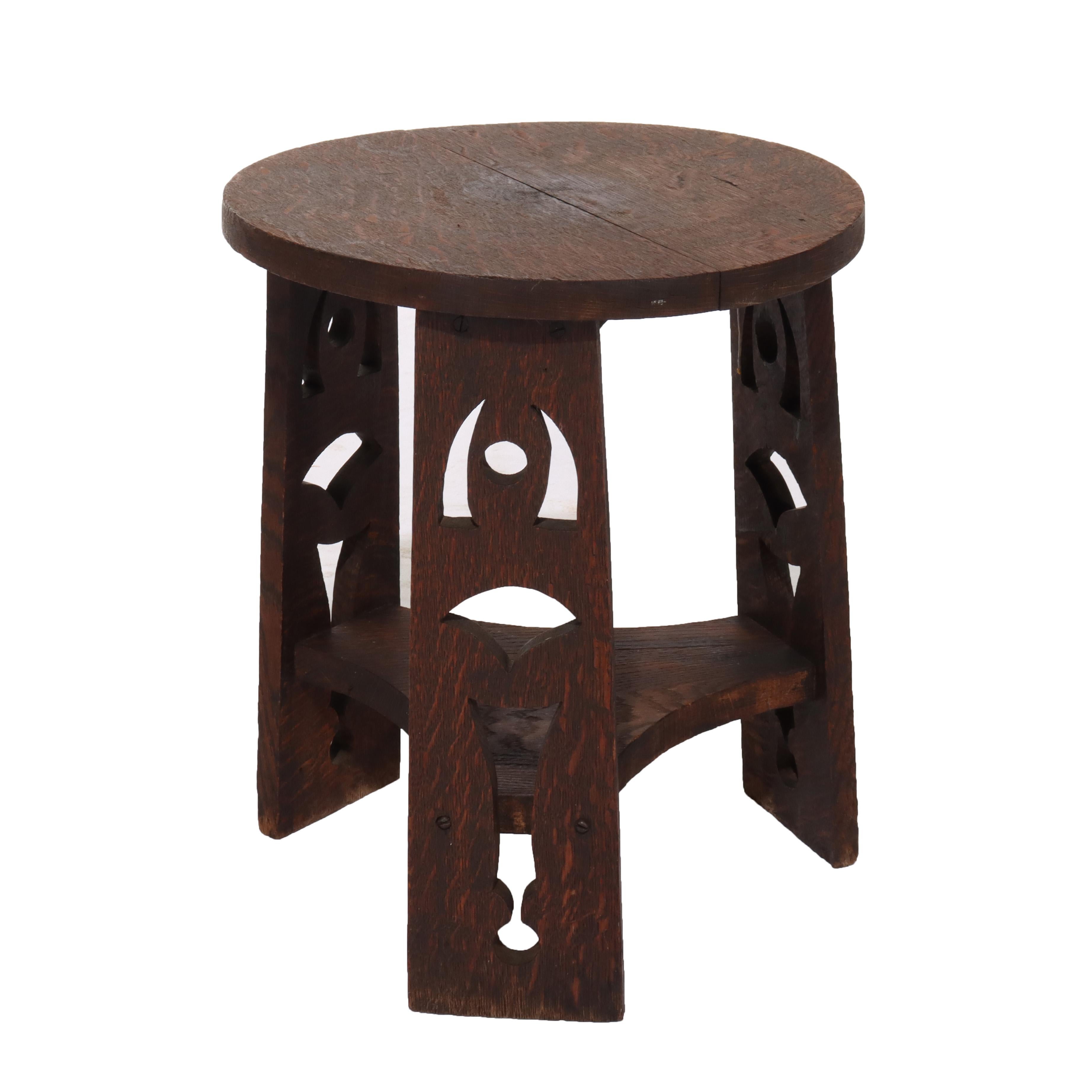 Chêne Ancien support à plantes en chêne découpé de l'école Limbert Arts & Crafts c1920