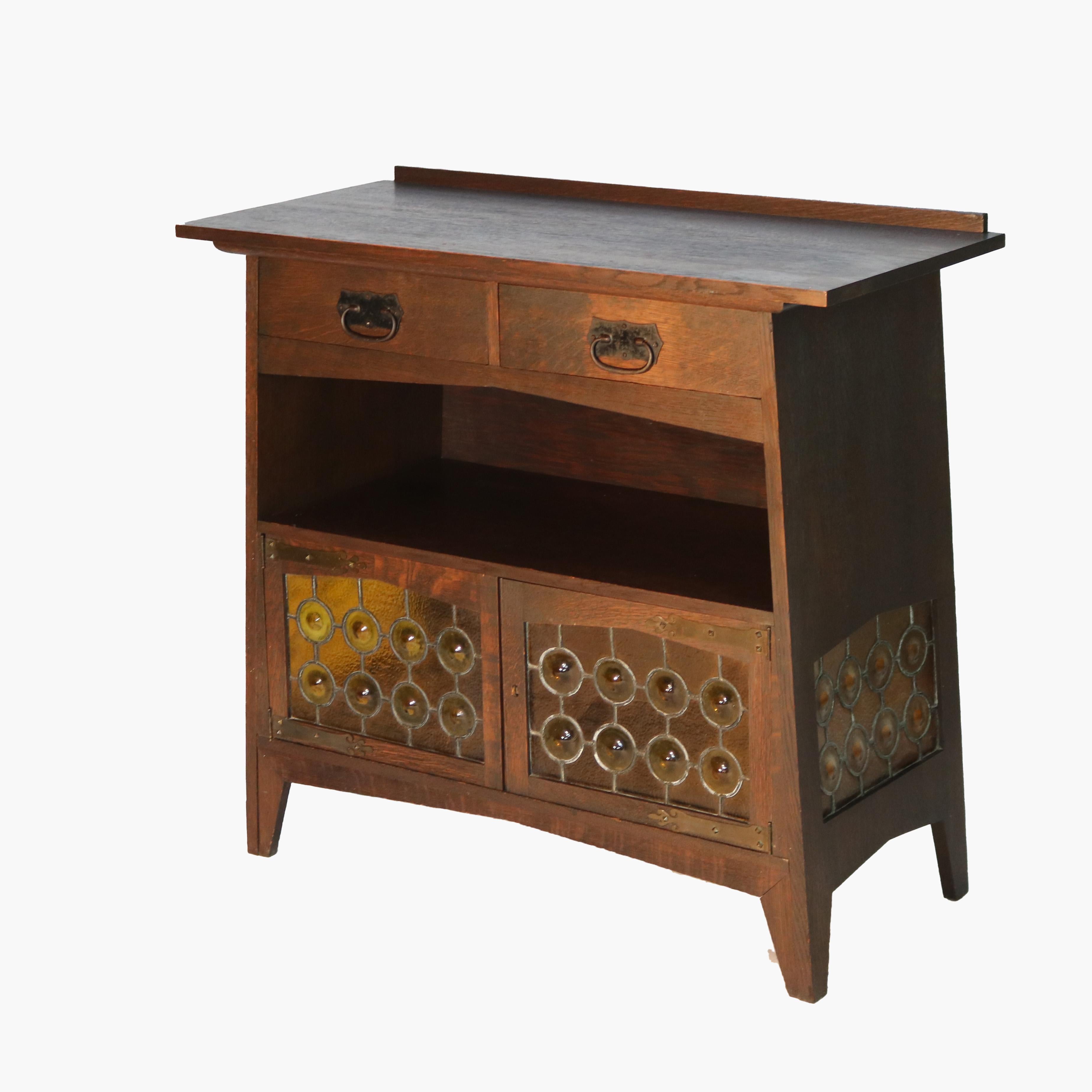 Antique Limbert School Arts & Crafts Oak Server with Amber Stained Glass C1910 In Good Condition In Big Flats, NY