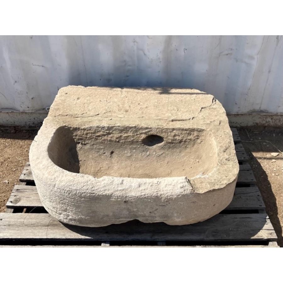 A beautifully sized antique and reclaimed stone sink, with drain hole at back. Concrete patched / repairs can be seen to the perimeter walls of the sink. This price has been discounted to reflect these repairs. However, this could still be a