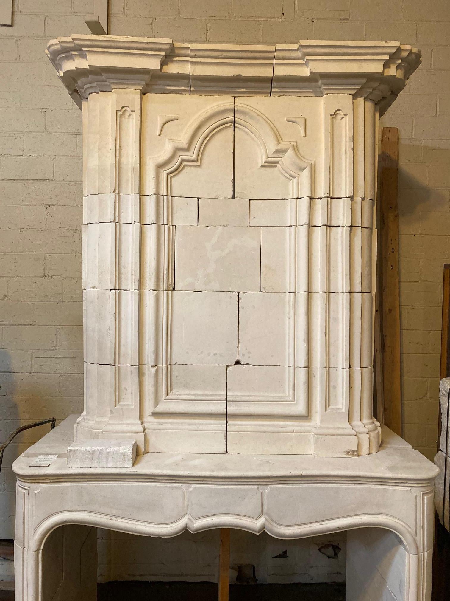 Antique Limestone Mantel with Trumeau In Good Condition In Dallas, TX