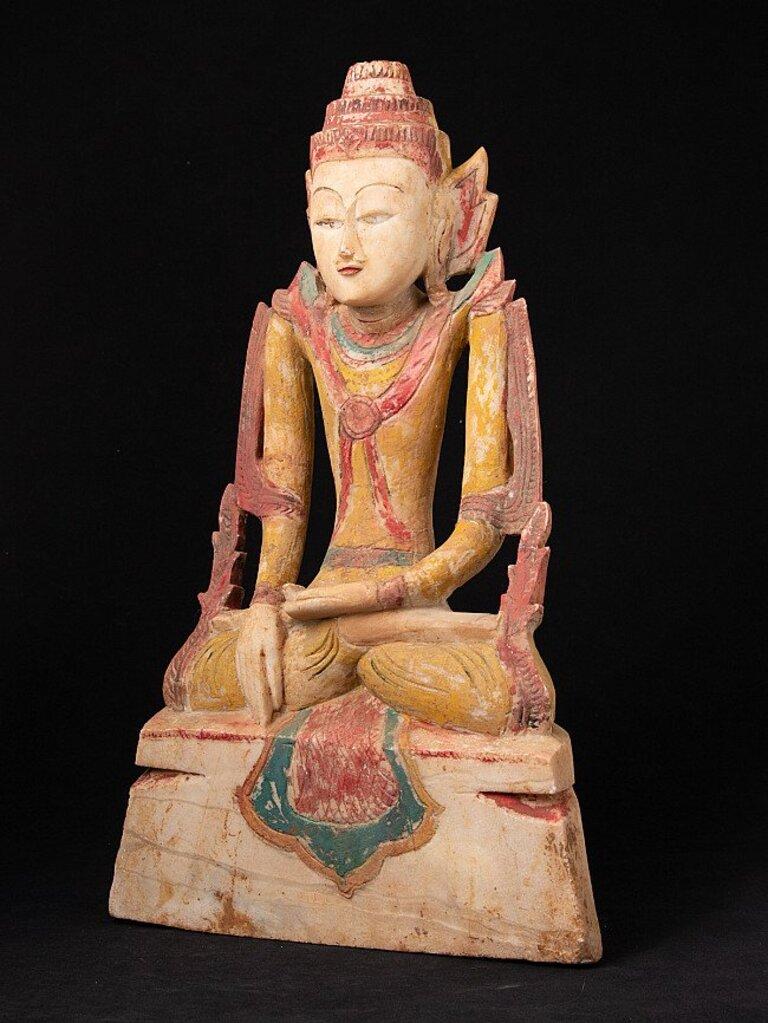 Antique Limestone Shan Buddha Statue from Burma In Good Condition For Sale In DEVENTER, NL