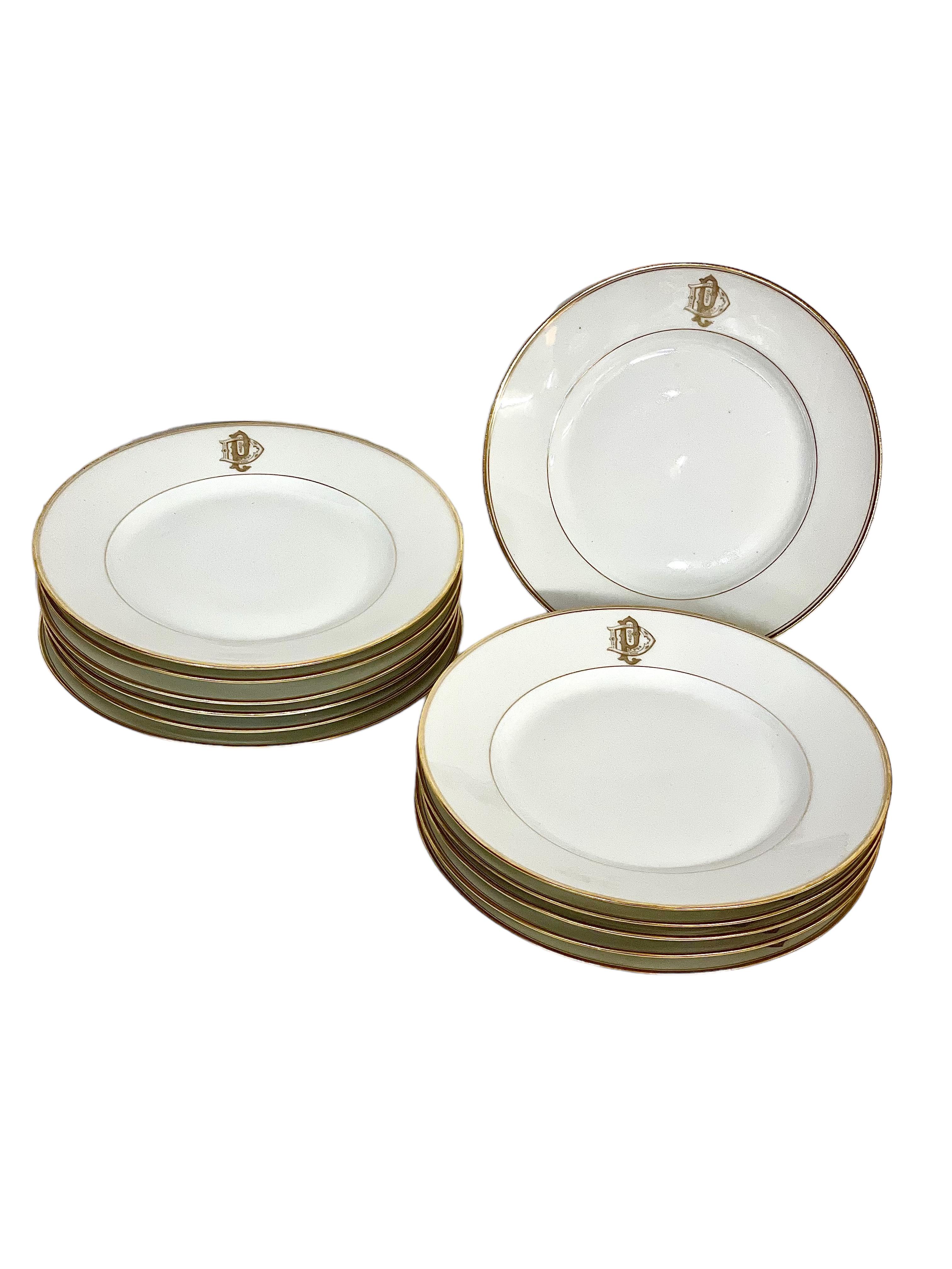 Siglo XIX Juego de 12 Platos de Porcelana de Limoges en venta 2