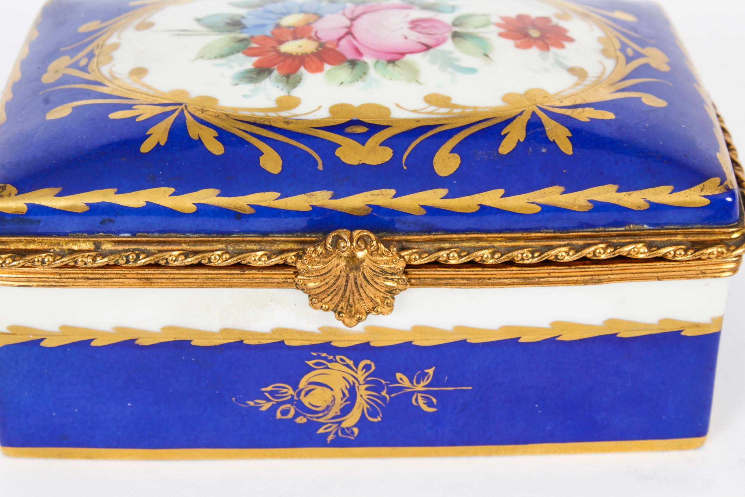 Antique Limoges Royal Blue Ormolu Mounted Casket Box 19h Century For Sale 3
