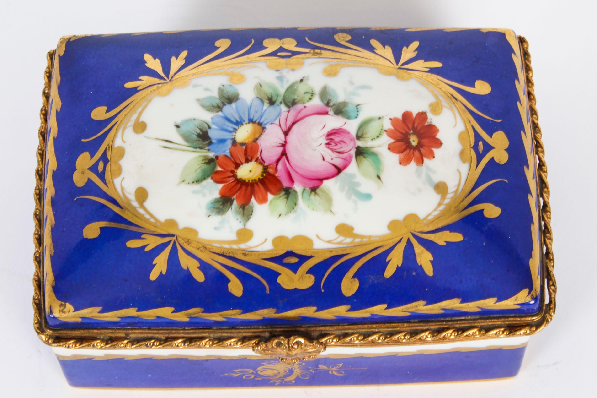 Antique Limoges Royal Blue Ormolu Mounted Casket Box 19h Century In Good Condition For Sale In London, GB