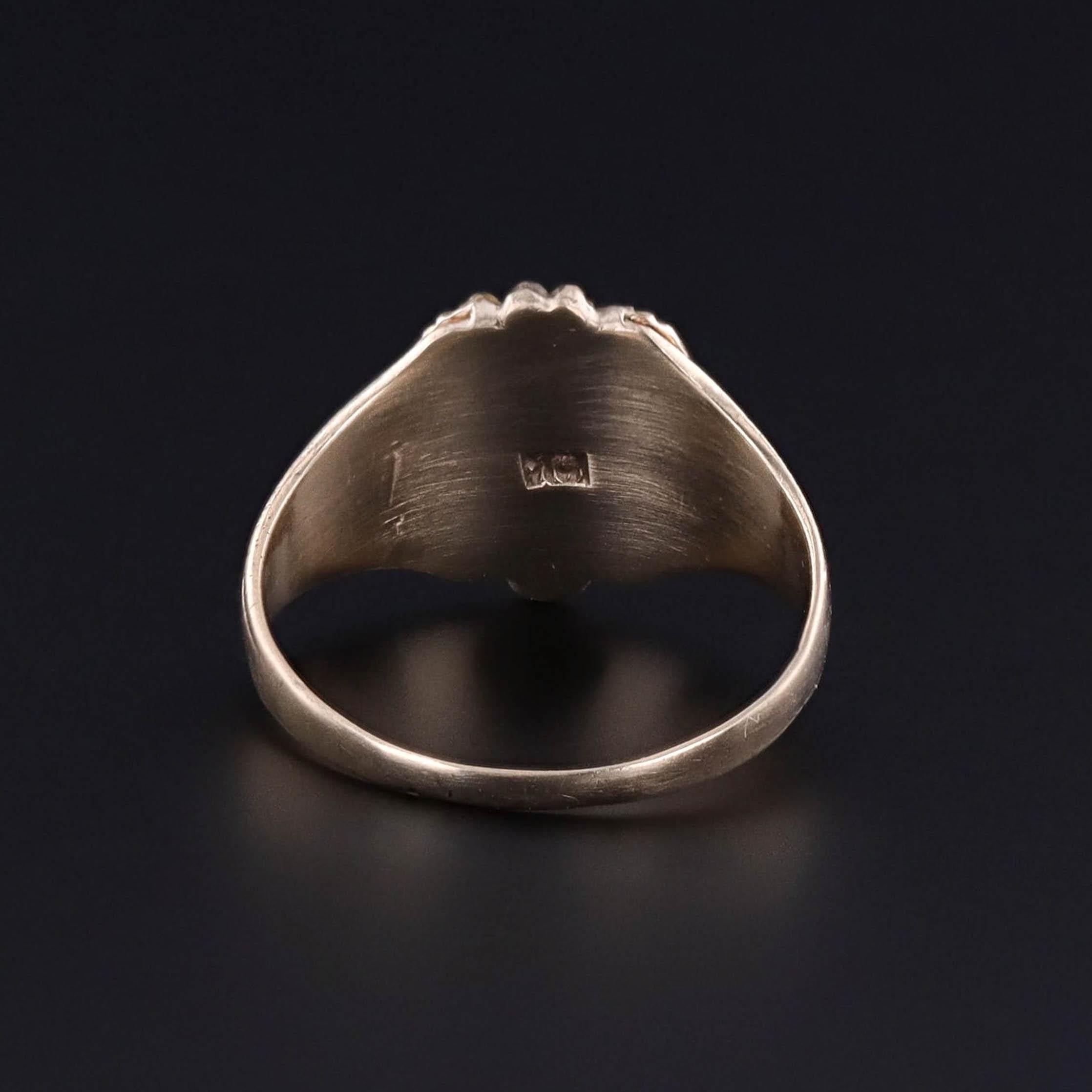 Edwardian Antique Lion Ring of 14k Gold For Sale