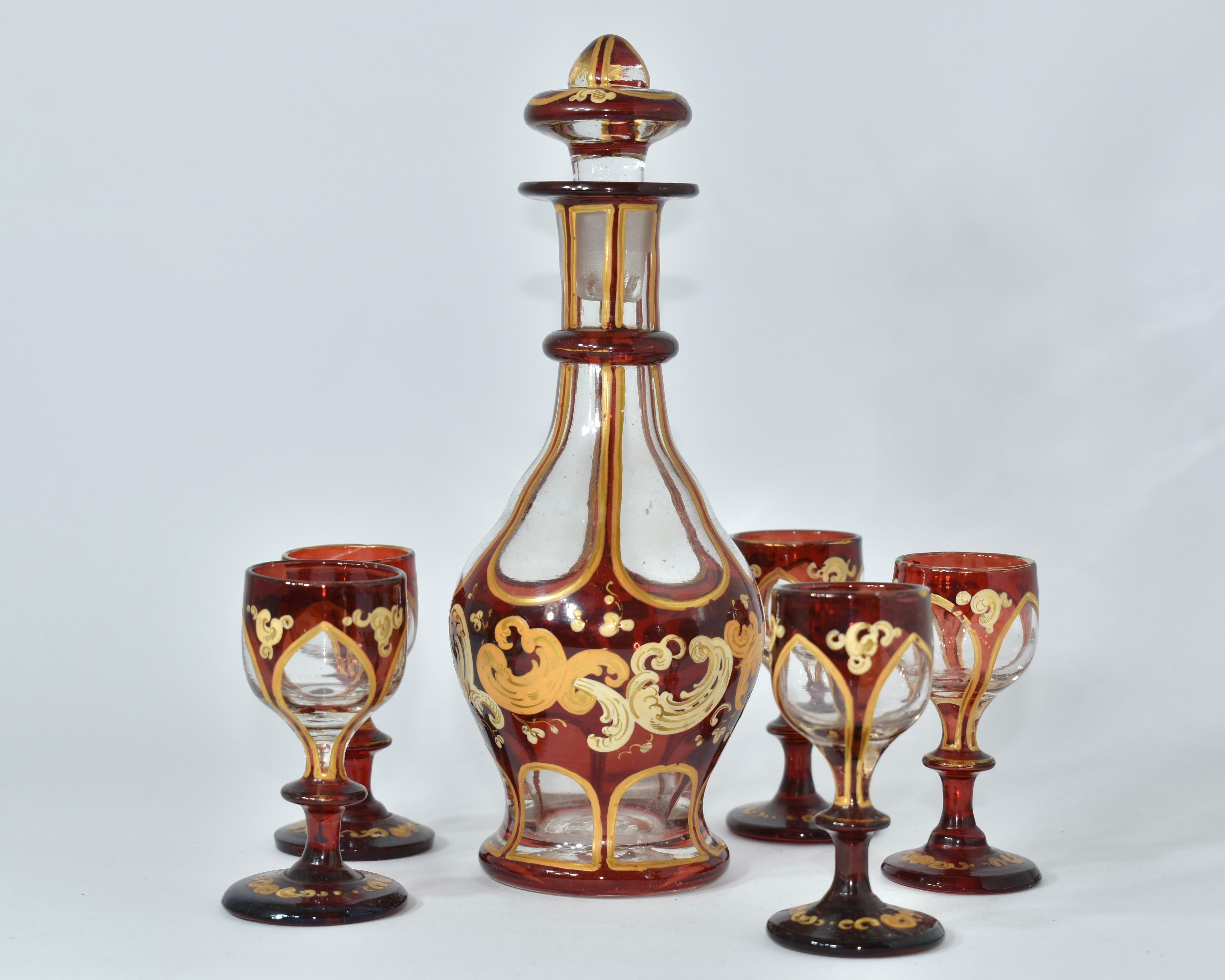 Émaillé Service à liqueur antique, verre émaillé rouge rubis de Bohème, 19e siècle en vente