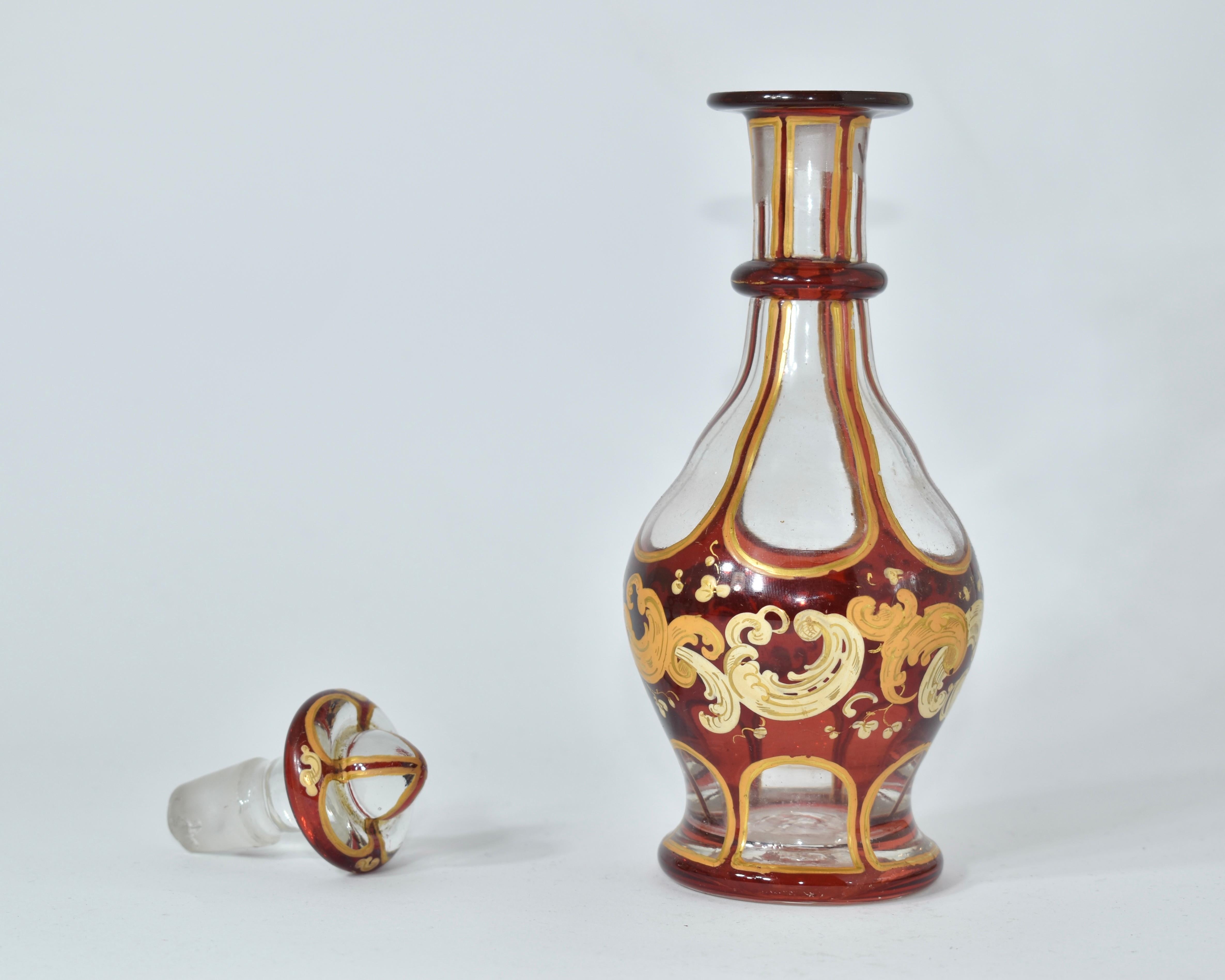XIXe siècle Service à liqueur antique, verre émaillé rouge rubis de Bohème, 19e siècle en vente