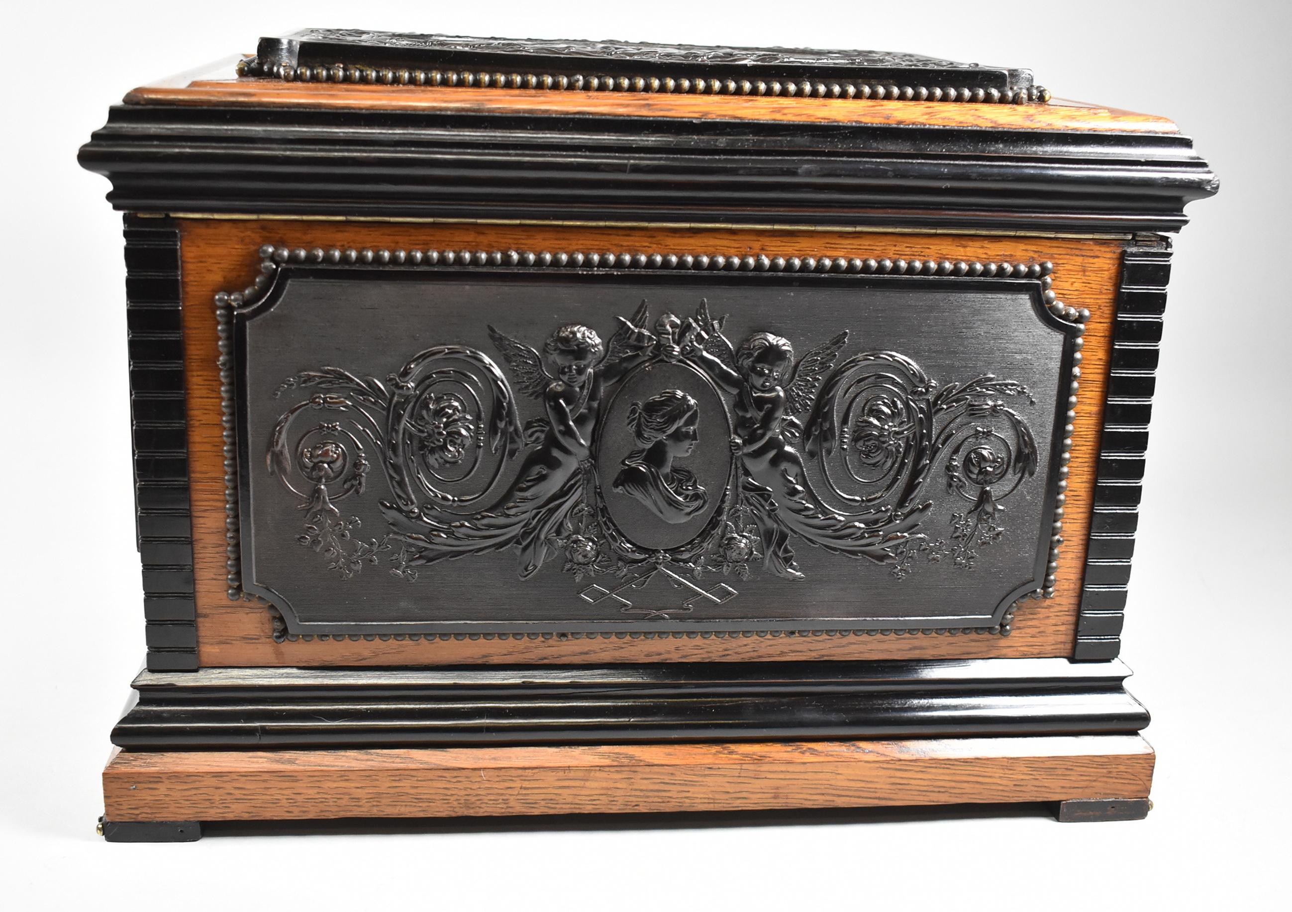 Antique Liquor Tantalus Box Oak With Guta Percha Images Cut Crystal Stemware im Angebot 1