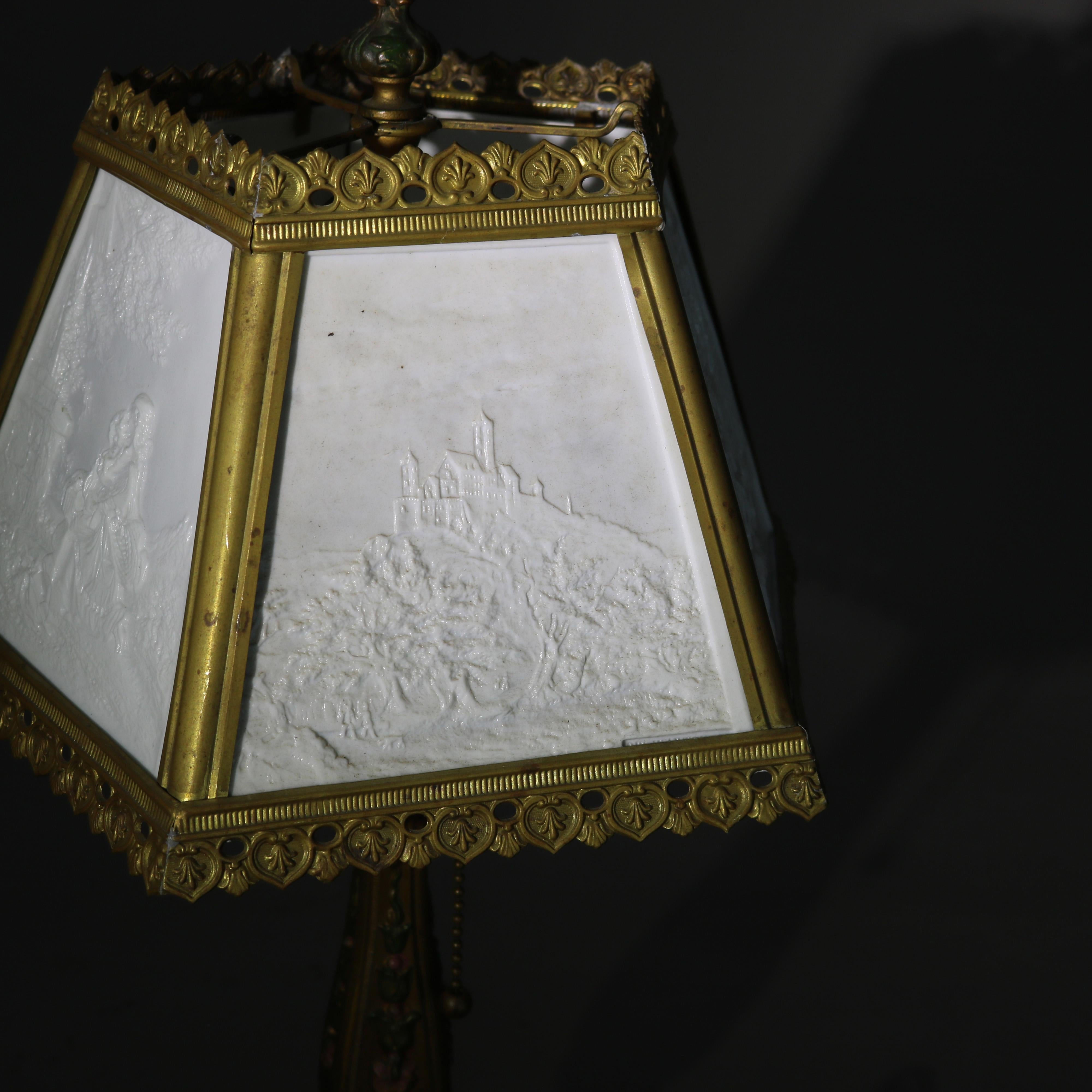 Lampe de table antique Lithophane Arts & Crafts en verre embossé à 5 panneaux C1910 en vente 1
