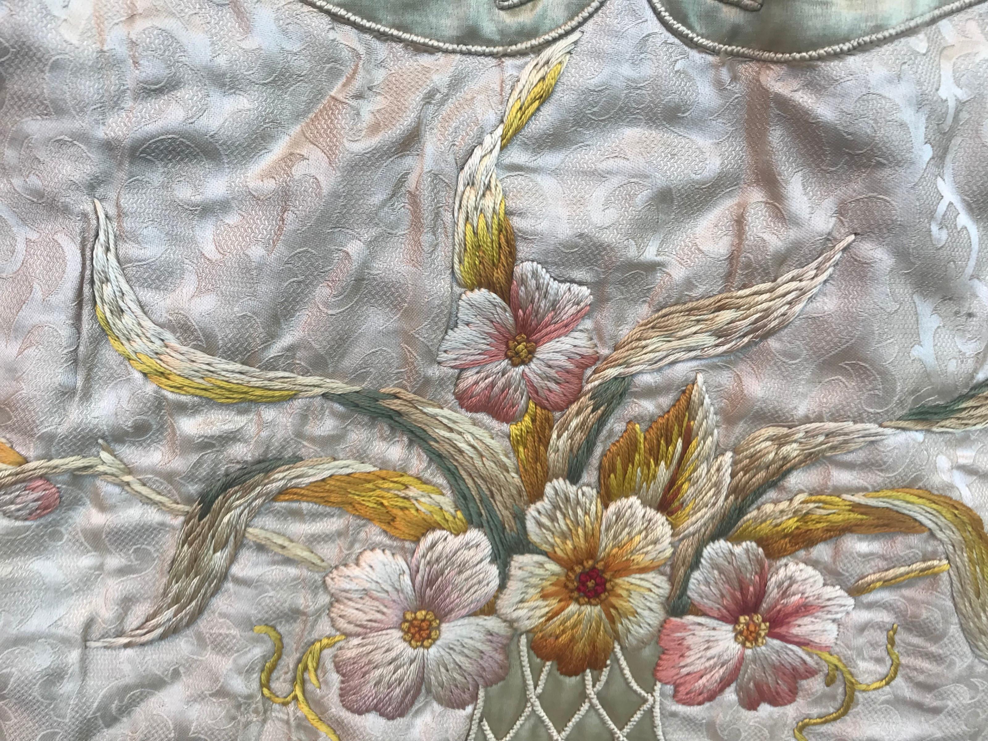 Beautiful late 19th century French embroidery with silk, originally, seat cover element.

Take a look at other Bobyrug items! , search by 