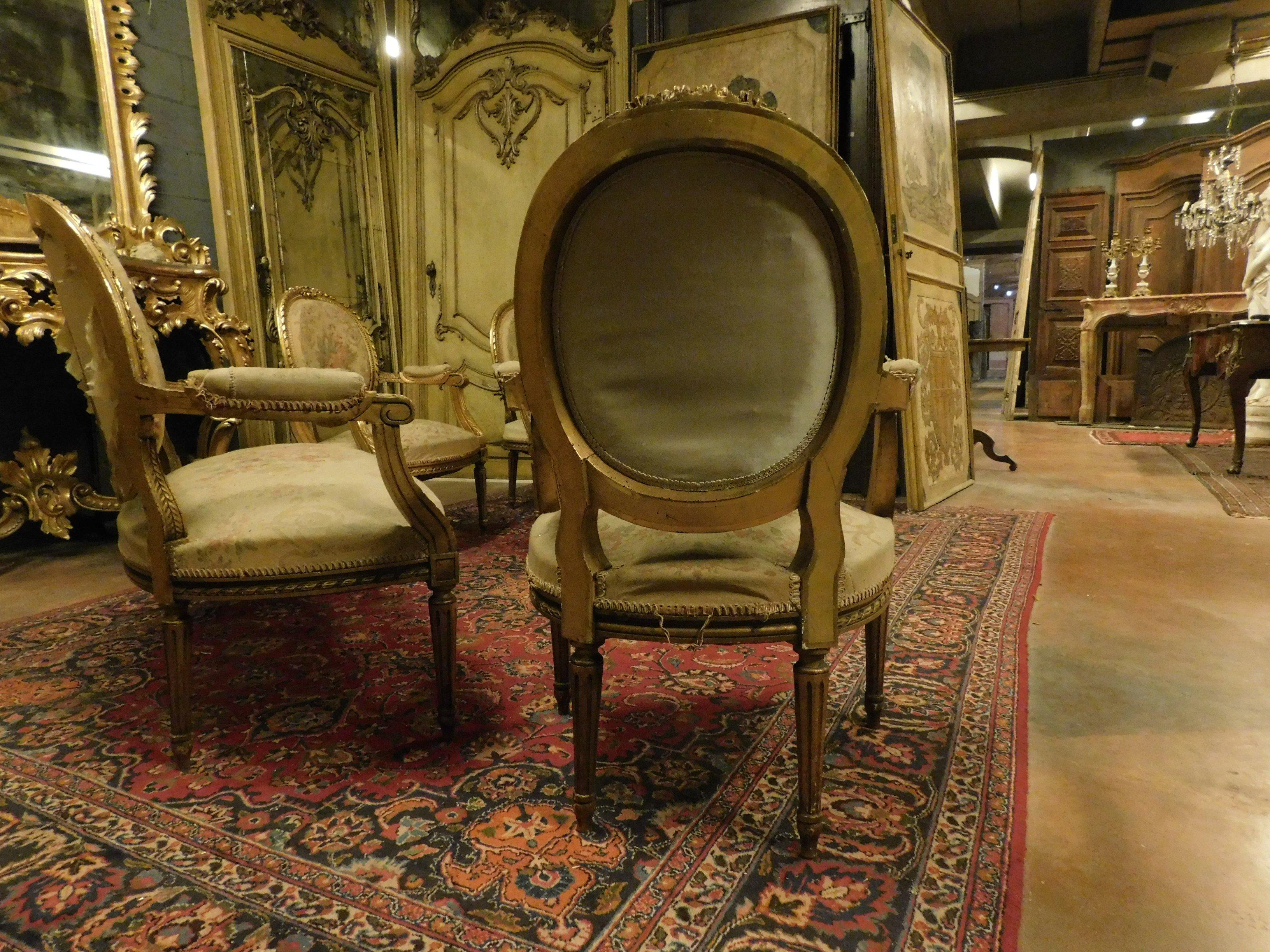 Antikes Wohnzimmer, vier Sessel und Sofa, vergoldetes Holz, 19. Jahrhundert, Frankreich im Angebot 6